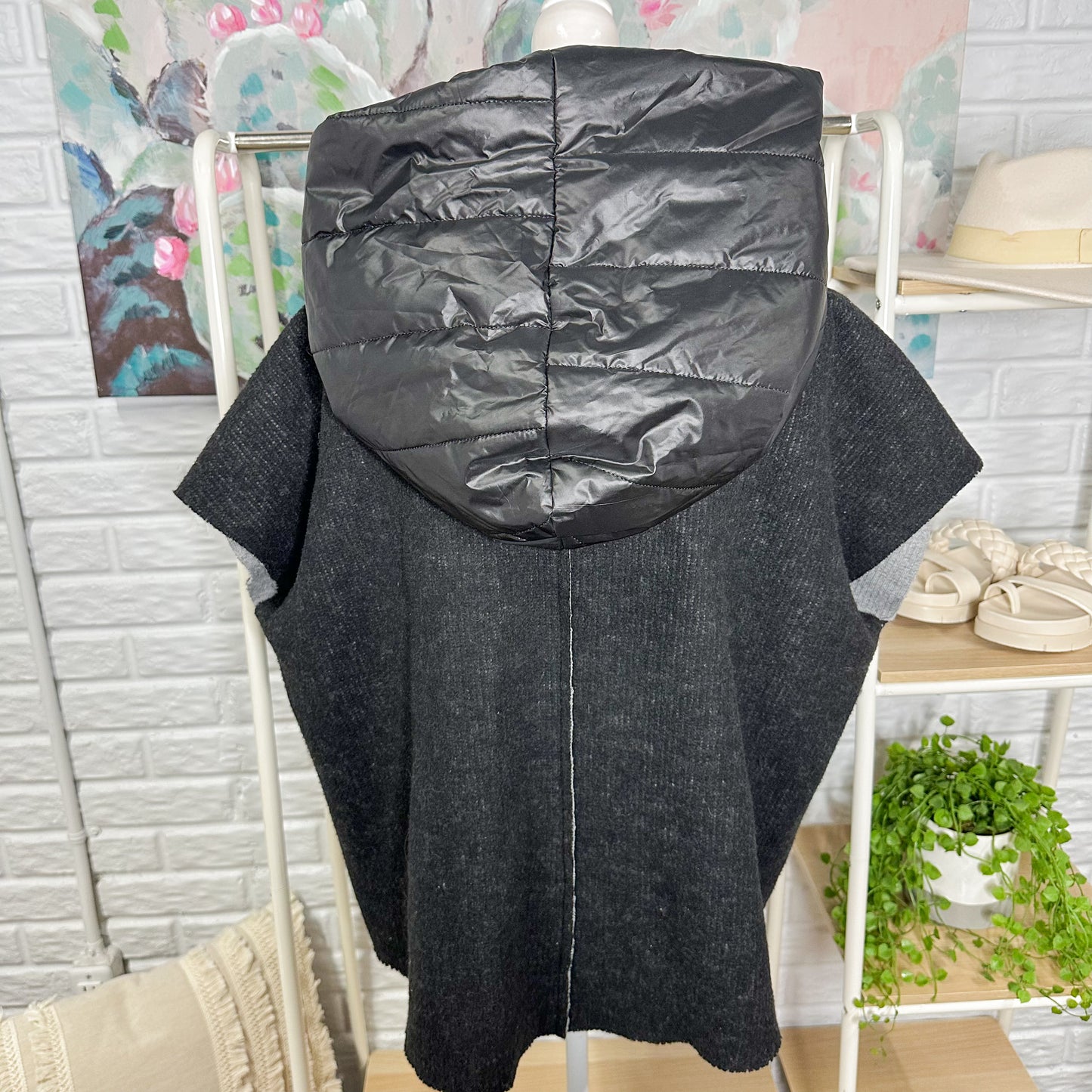 LUUKAA Wool Hooded Poncho Top Size 10