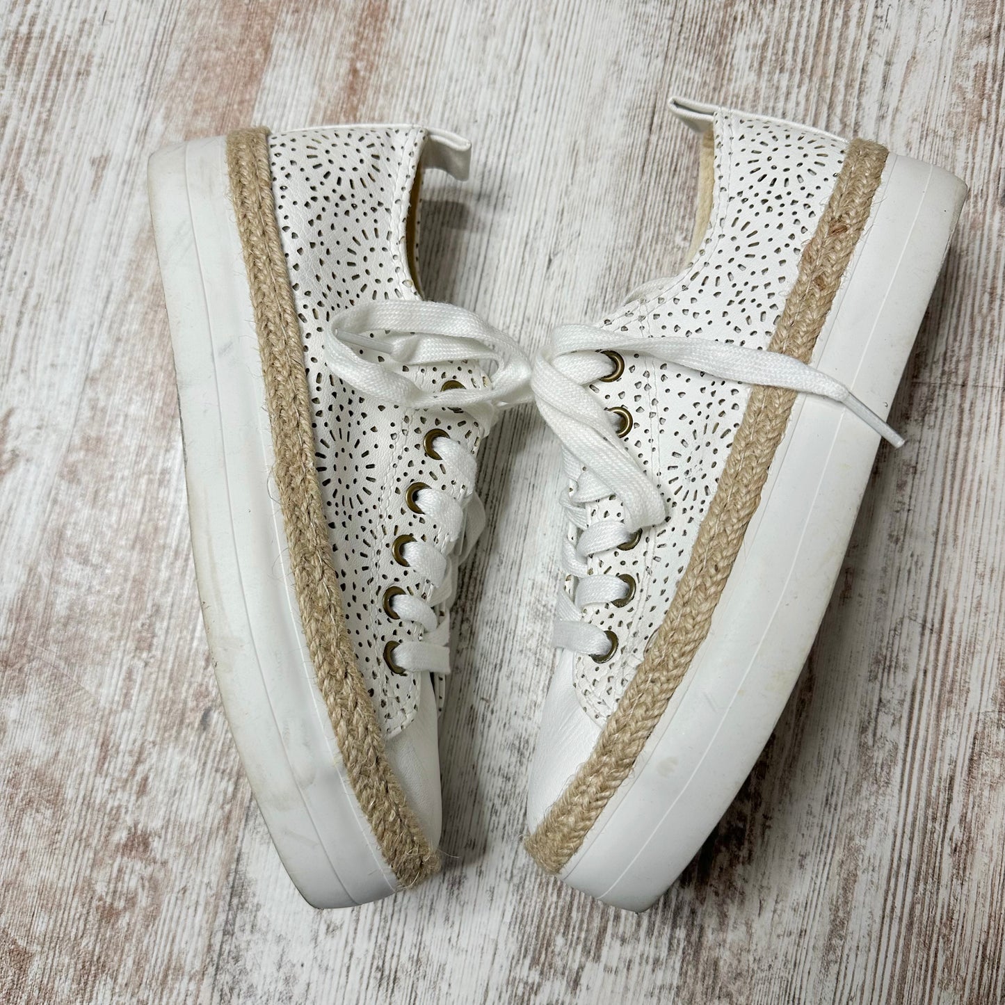 Maurice’s Faith White Platform Sneaker (6)
