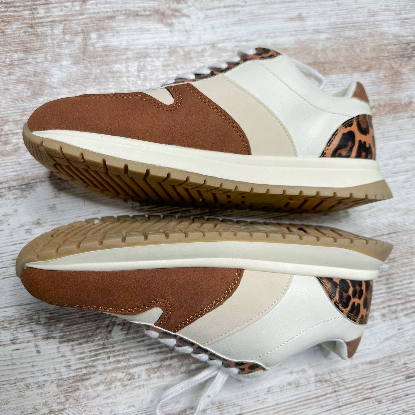 Time & Tru Chunky Casual Sneakers Size 6