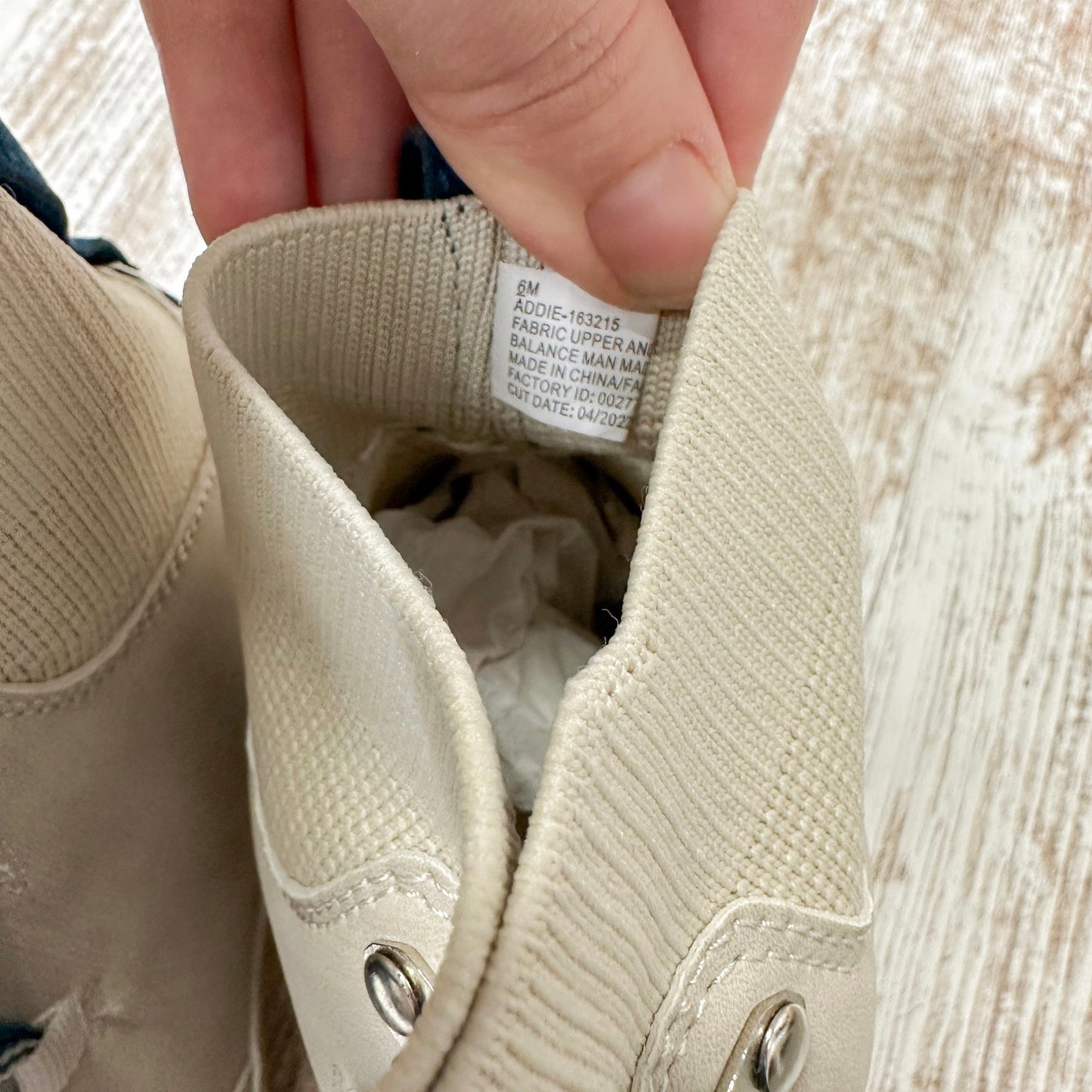 Maurice’s New Addie Hiker Hybrid Boot Size 6
