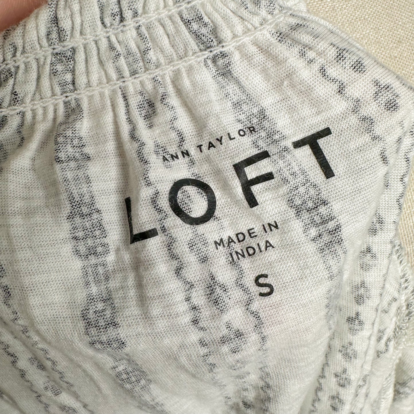 LOFT Off The Shoulder Top (S)