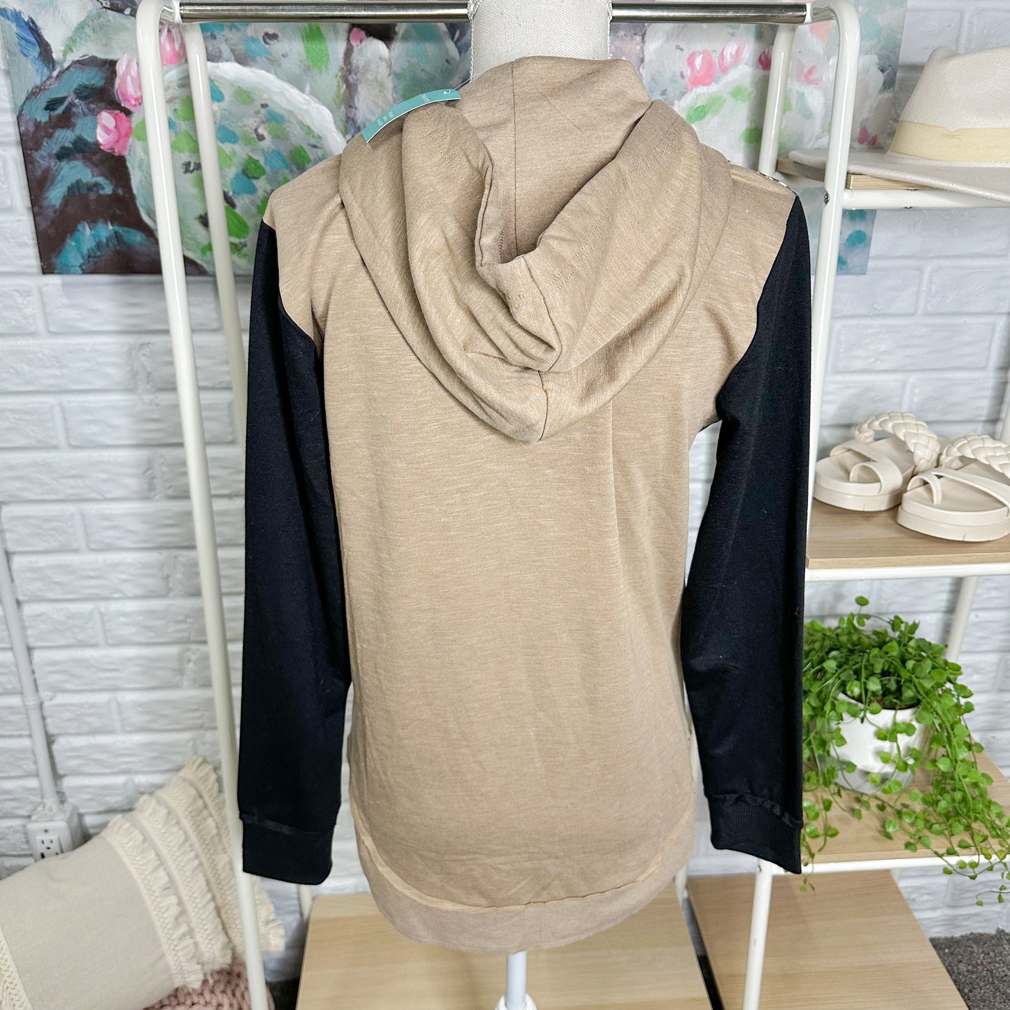 Maurice’s New Homeward Leopard Color-block Hoodie Size XS