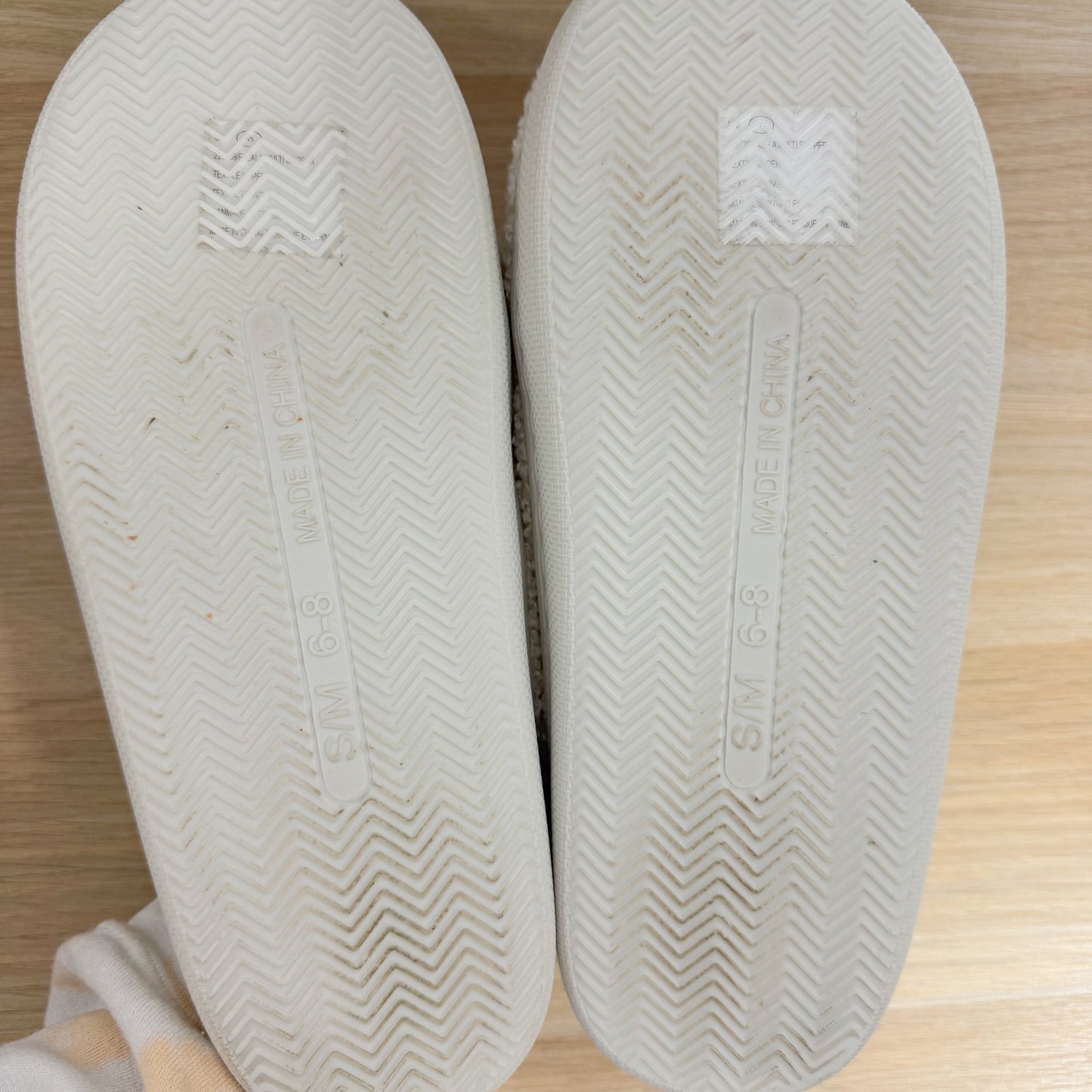 Fa La La La Ivory Slippers (small 6-8)