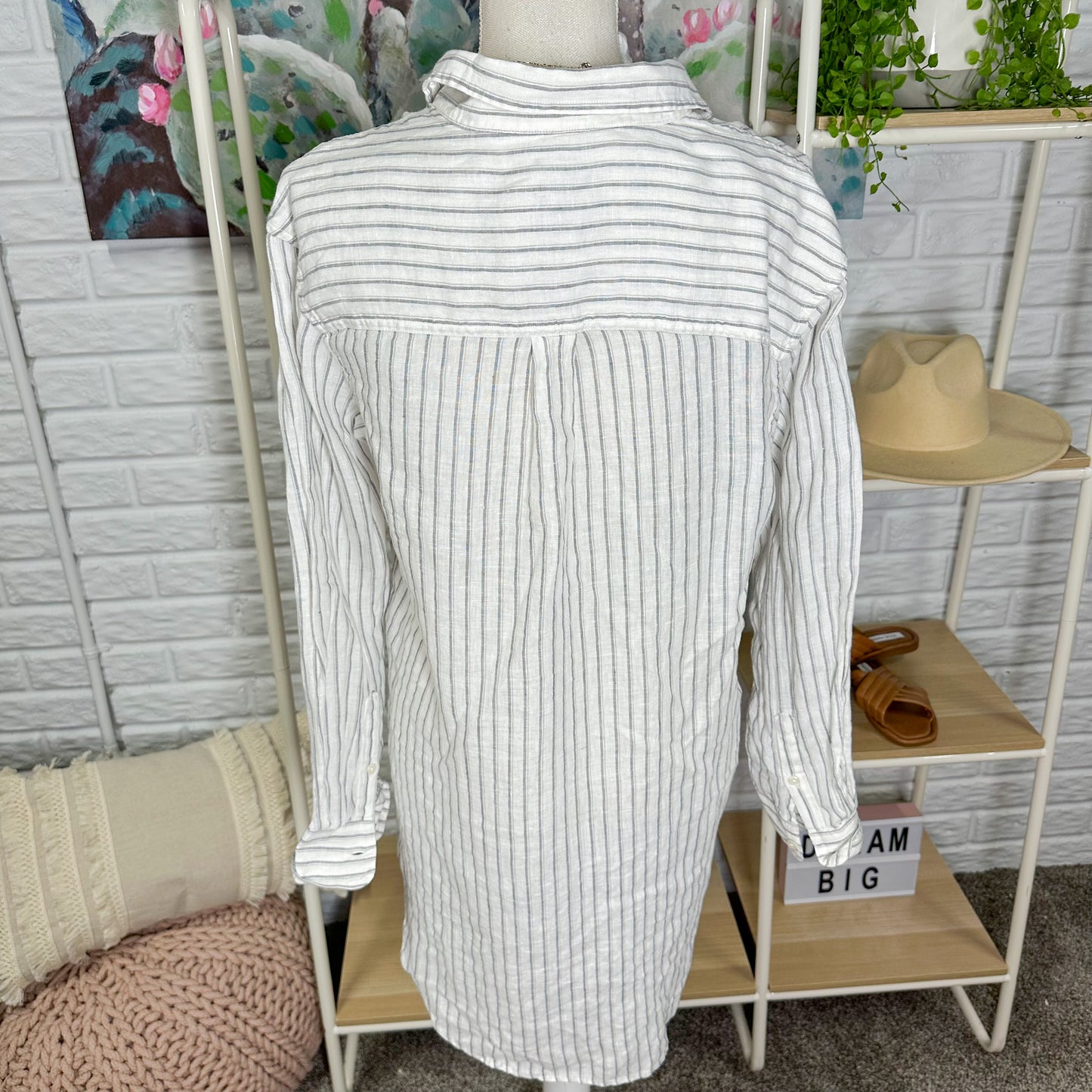 Gap New Striped Linen Button Down Size XS