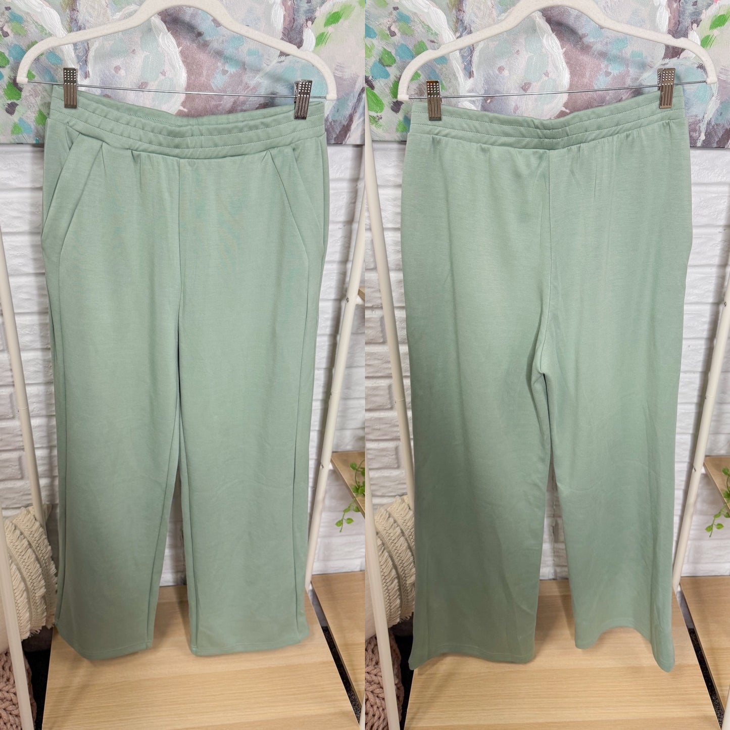 Anrabess New Green Sweatsuit (M)