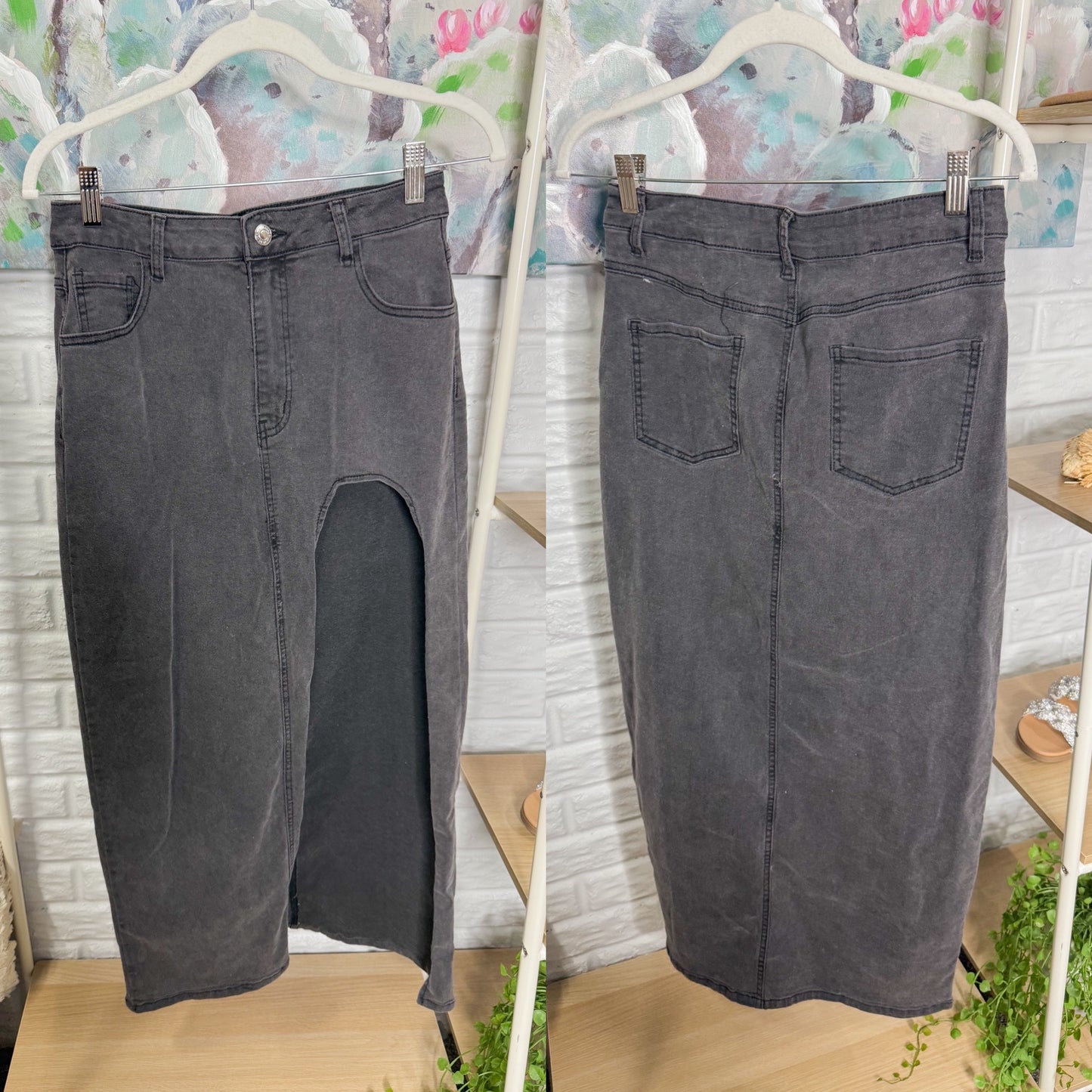 Wenrine New High Rise Denim Skirt (M)