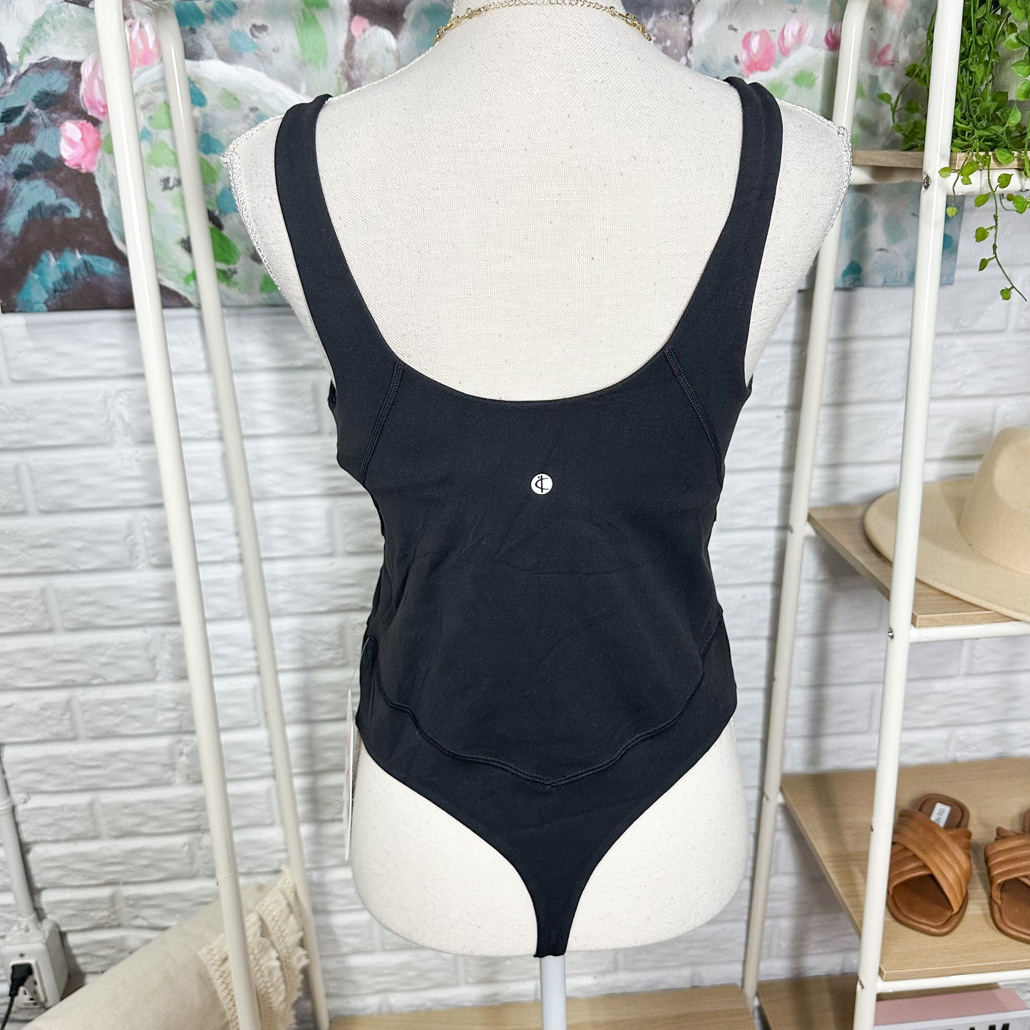 Colorfulkoala New Black Dreamlux V Neck Bodysuit Size Large