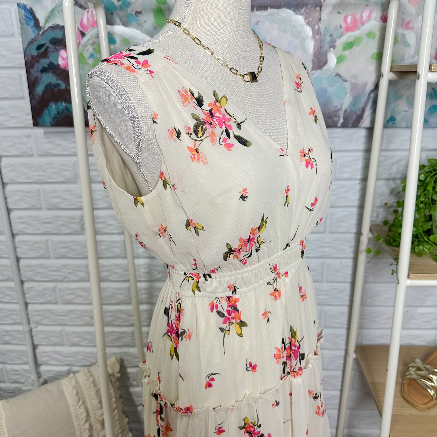 Maurice’s Cream Floral Tiered Midi Dress (XS)