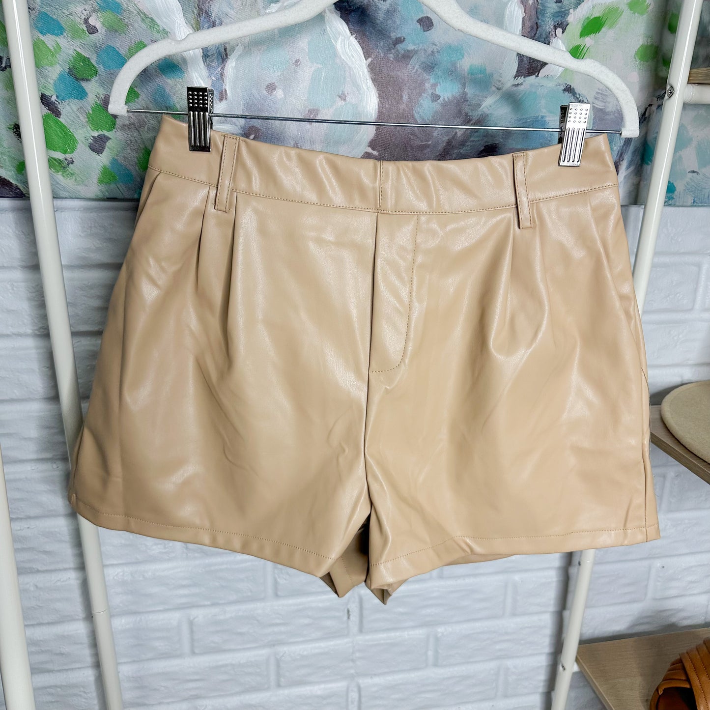 Luvamia New Tan Faux Leather Shorts Size Large