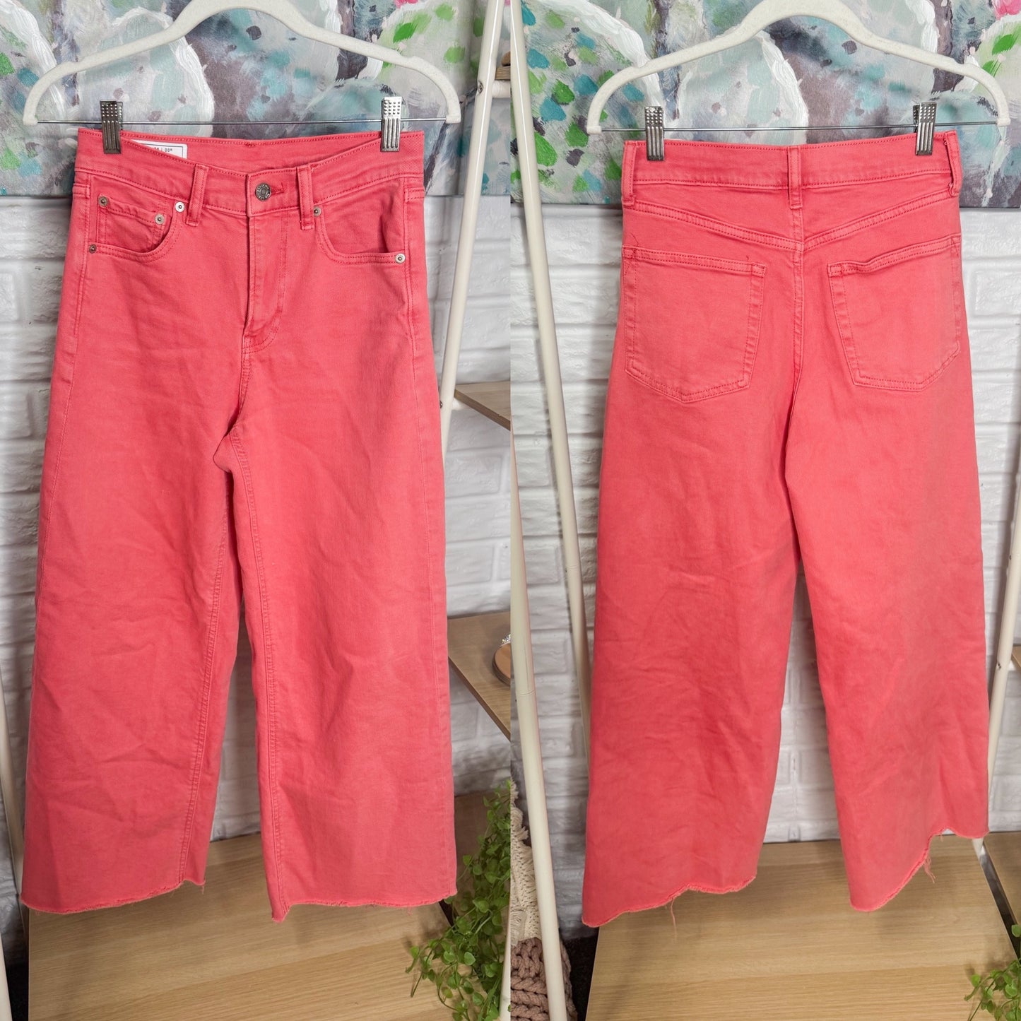 Gap High Rise Stride Wide-Leg Ankle Jeans (24/00)