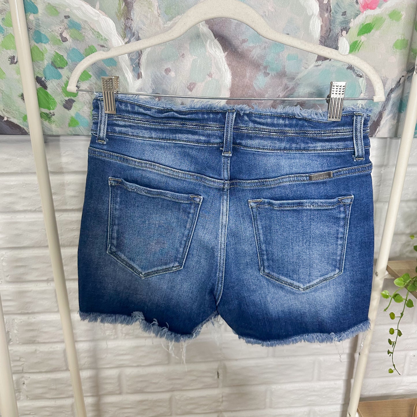 KanCan Medium Wash High Rise Shorts (28)