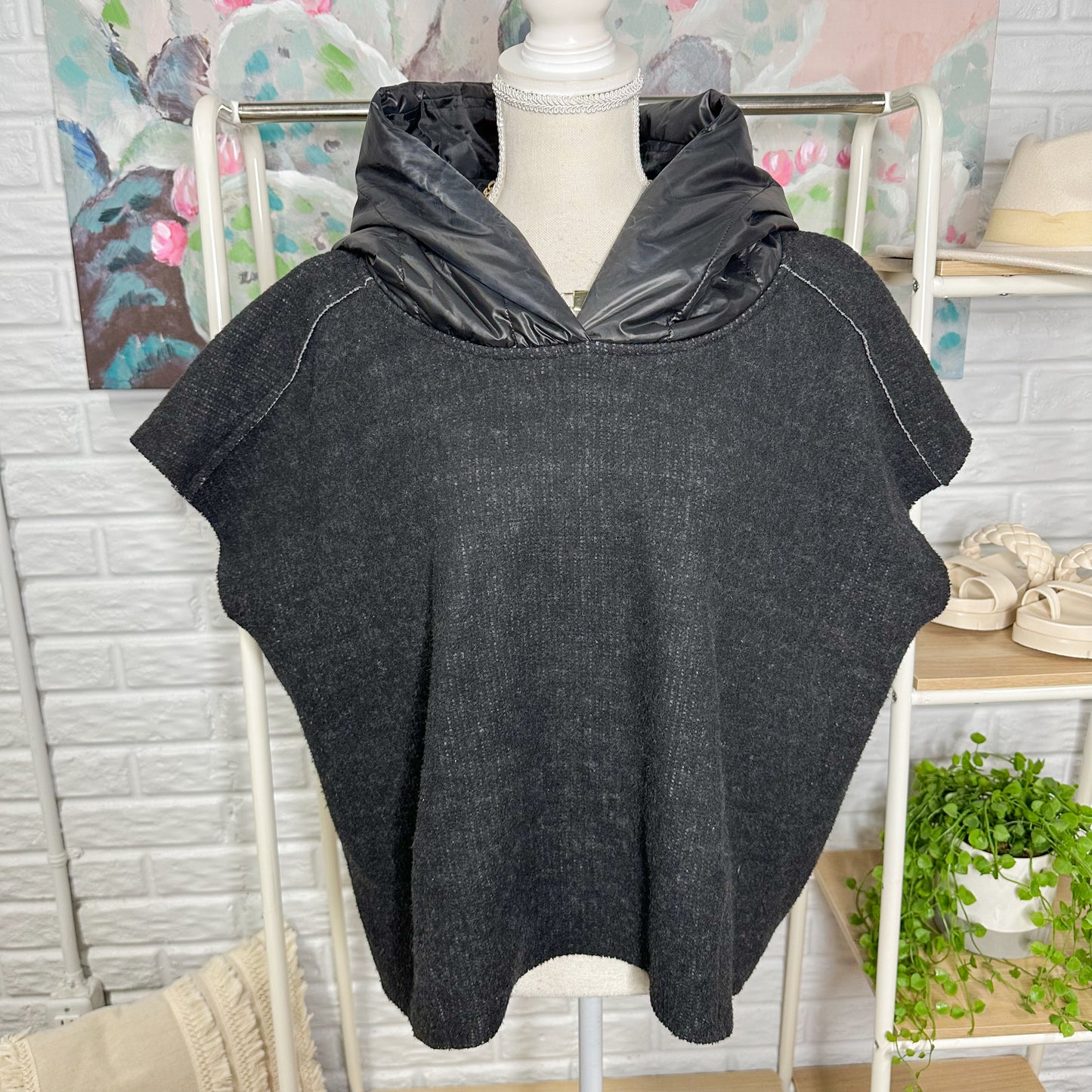 LUUKAA Wool Hooded Poncho Top Size 10