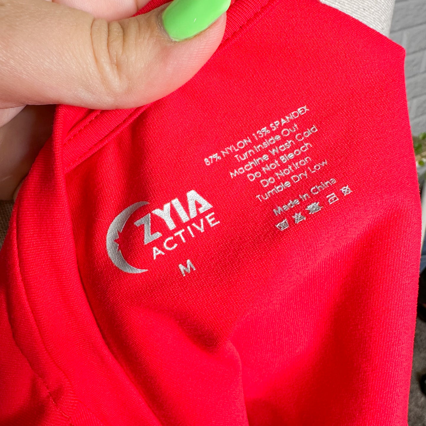ZYIA Red High-Neck Stronger Cropped Tank (M)