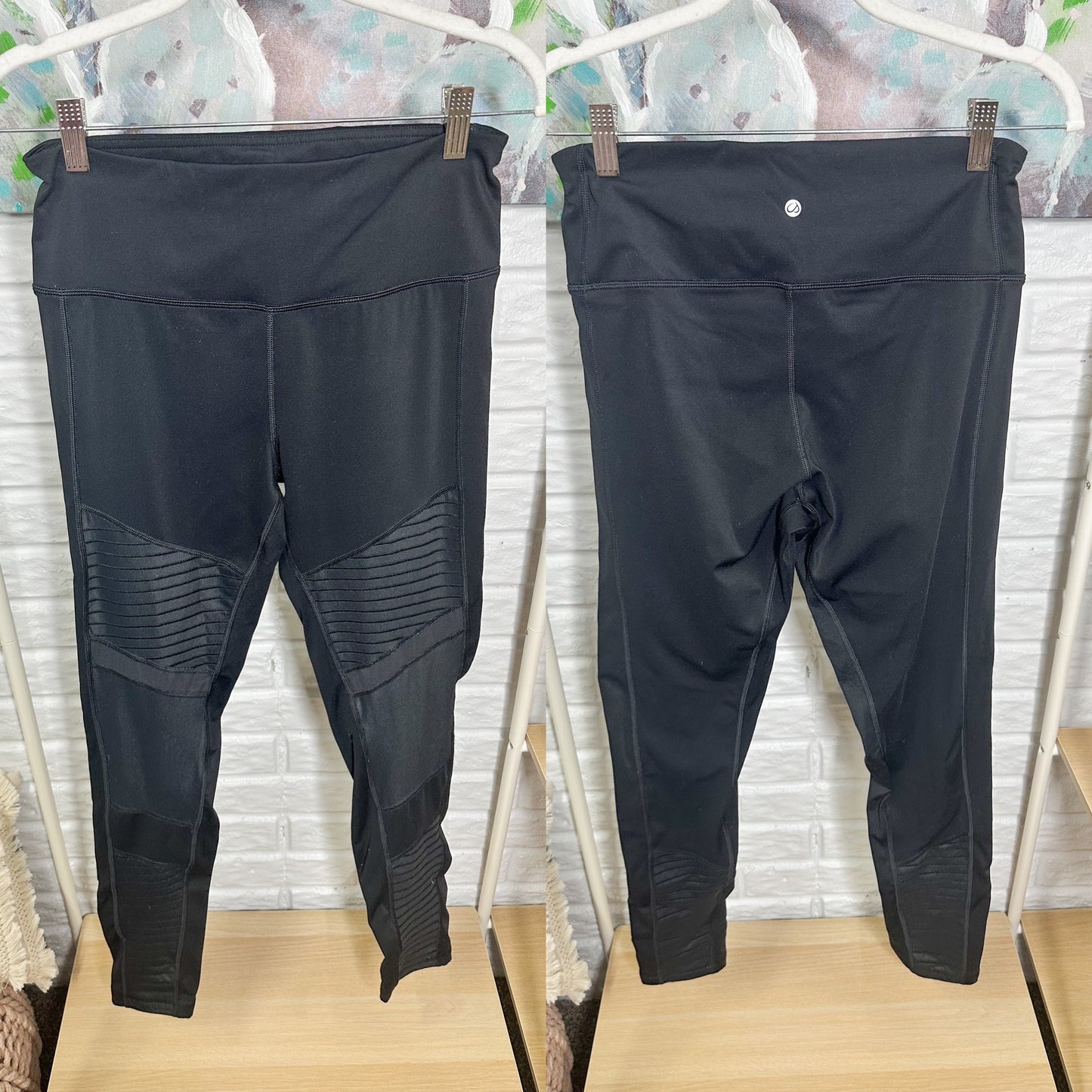 CRZ Yoga Black Moto Leggings Size Medium 8/10