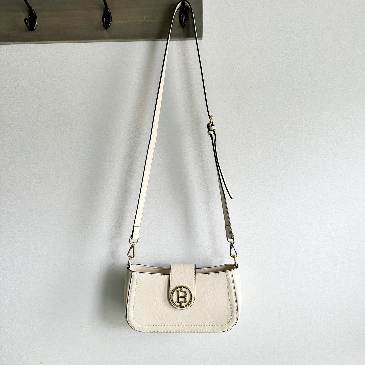 Bostanten Nola White Leather Crossbody Purse