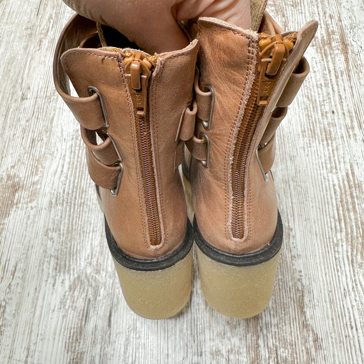 Free People Jesse Cut Out Boots in English Tan Size EU 36 - US 6