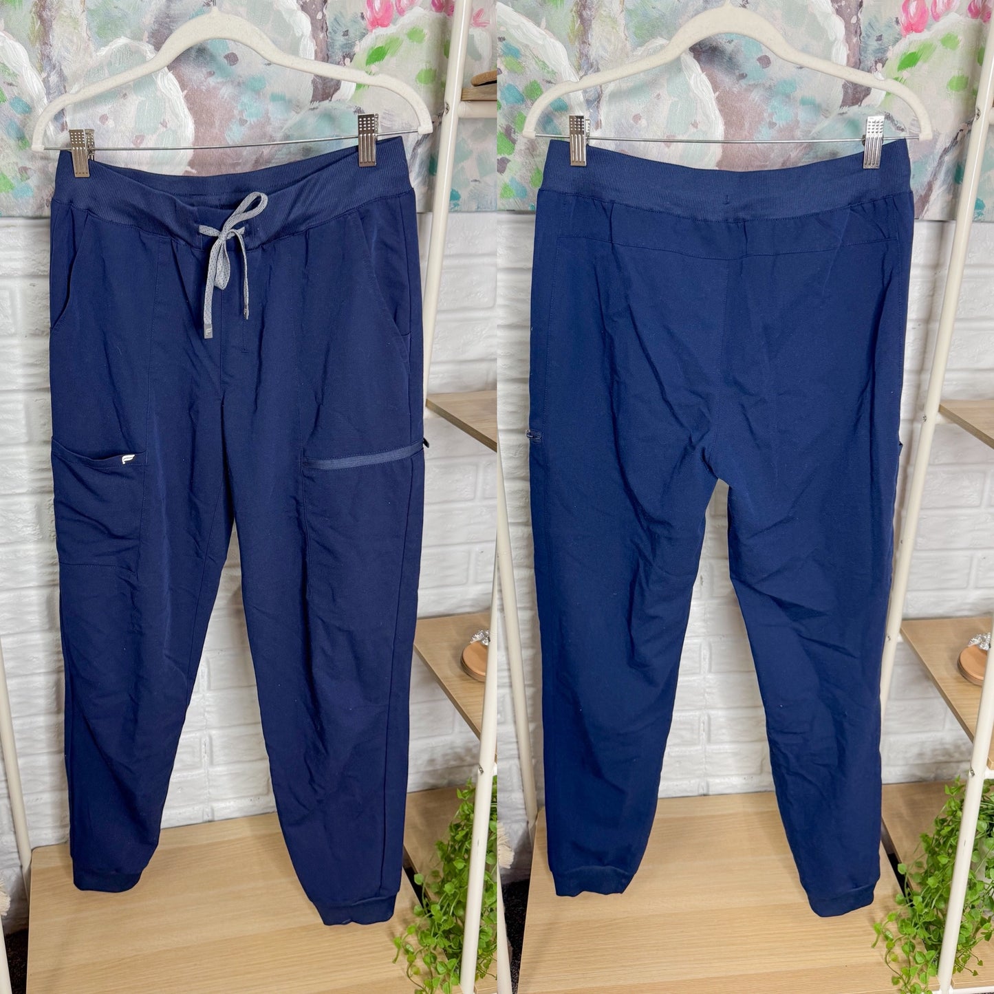 Fabletics Navy Active Scrub Joggers (M/T)