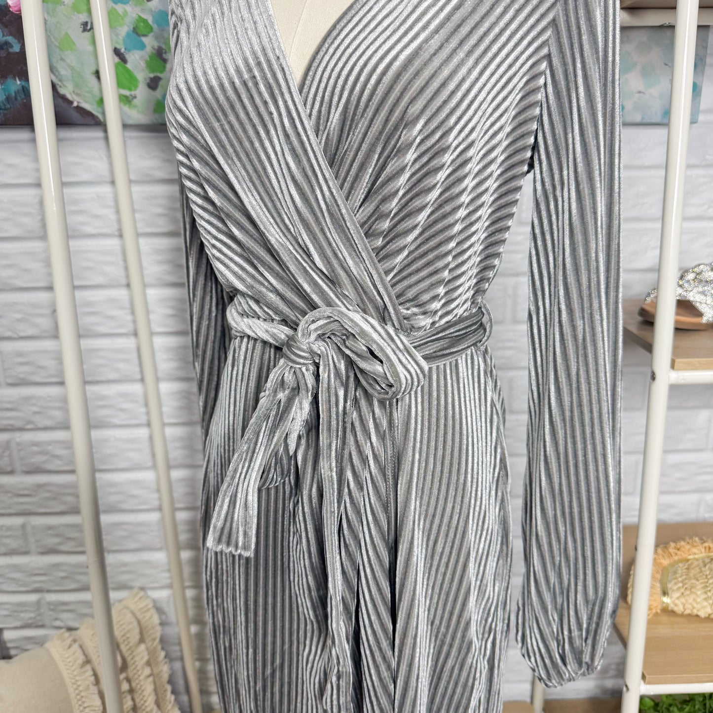 Merokeety New Long Sleeve Velvet Mini Dress Grey (M)