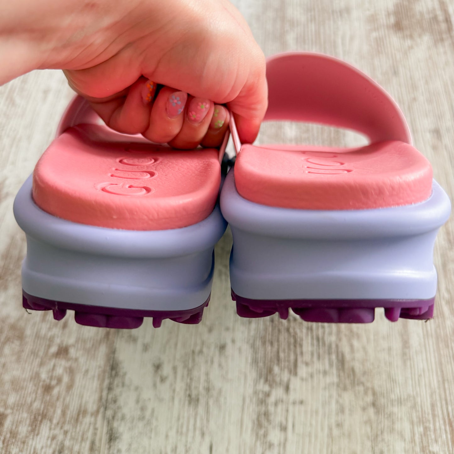 Gucci Miami Embossed Platform Slide Sandal Interlocking Gs (37/7)