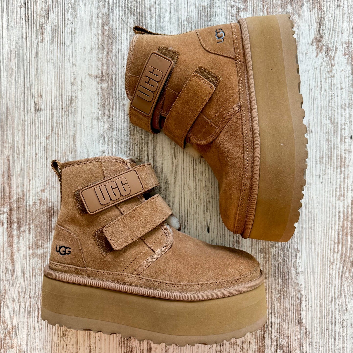 Ugg Women’s Neumal Platform Chestnut Boot (6)