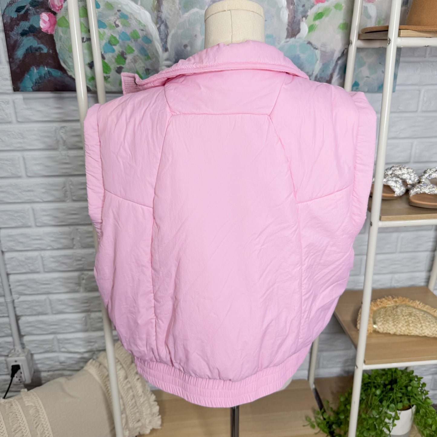 Lviefent Pink Puffer Vest (L)