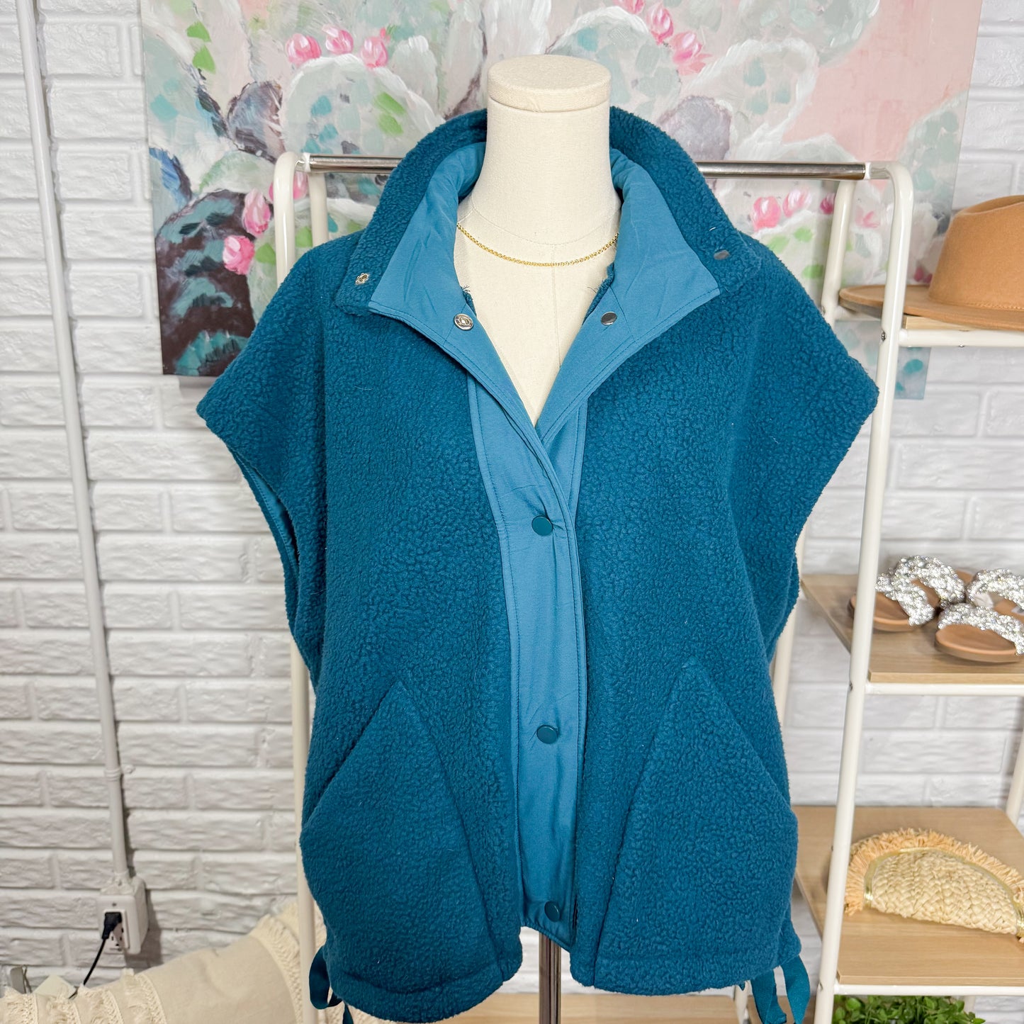 Gozoloma Blue Fleece Vest (L)