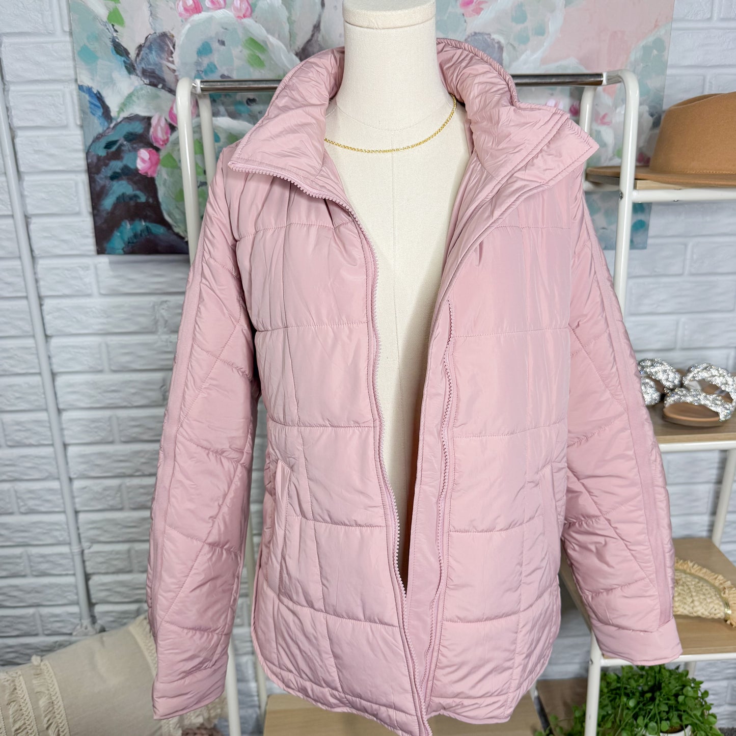LEANI Oversized Lightweight Puffer Jacket (L)