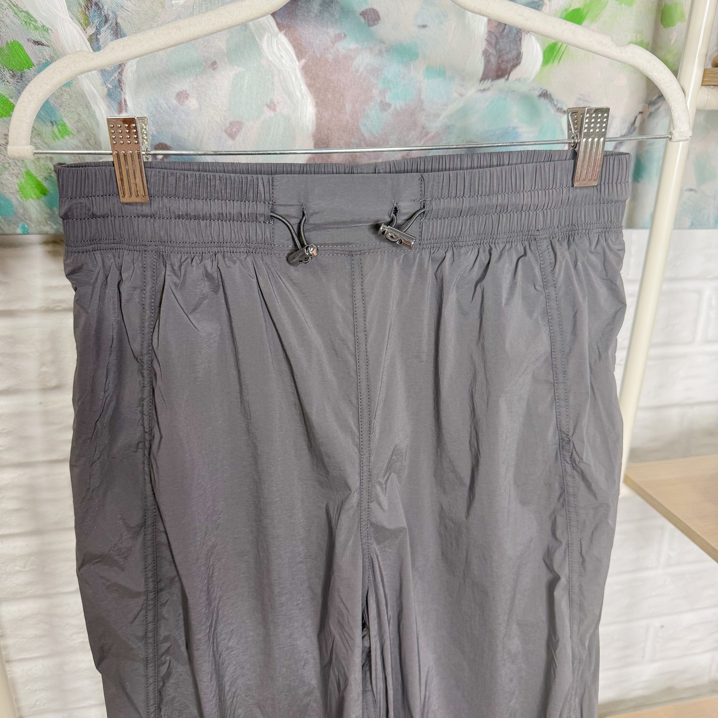 American Tall New Parachute Pants in Grey (Small XT)