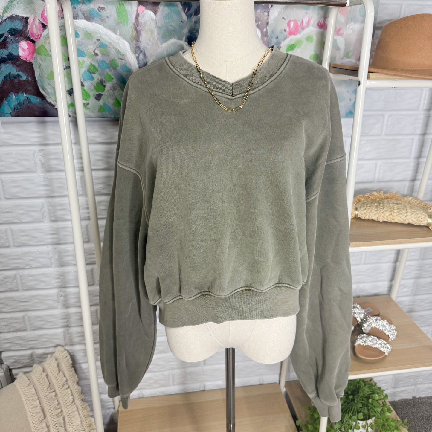 Hatant Green Acid Wash Cropped Sweater (XL)