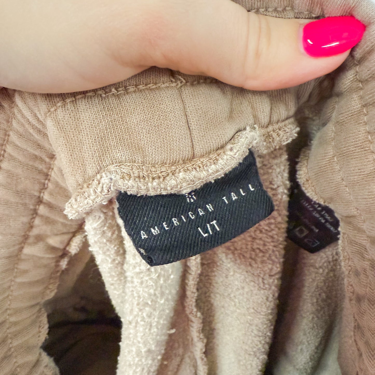 American Tall FLEECE SLIM-FIT HIGH-WAISTED WOMEN'S GARMENT DYE SWEATPANTS IN LATTE (L/T)
