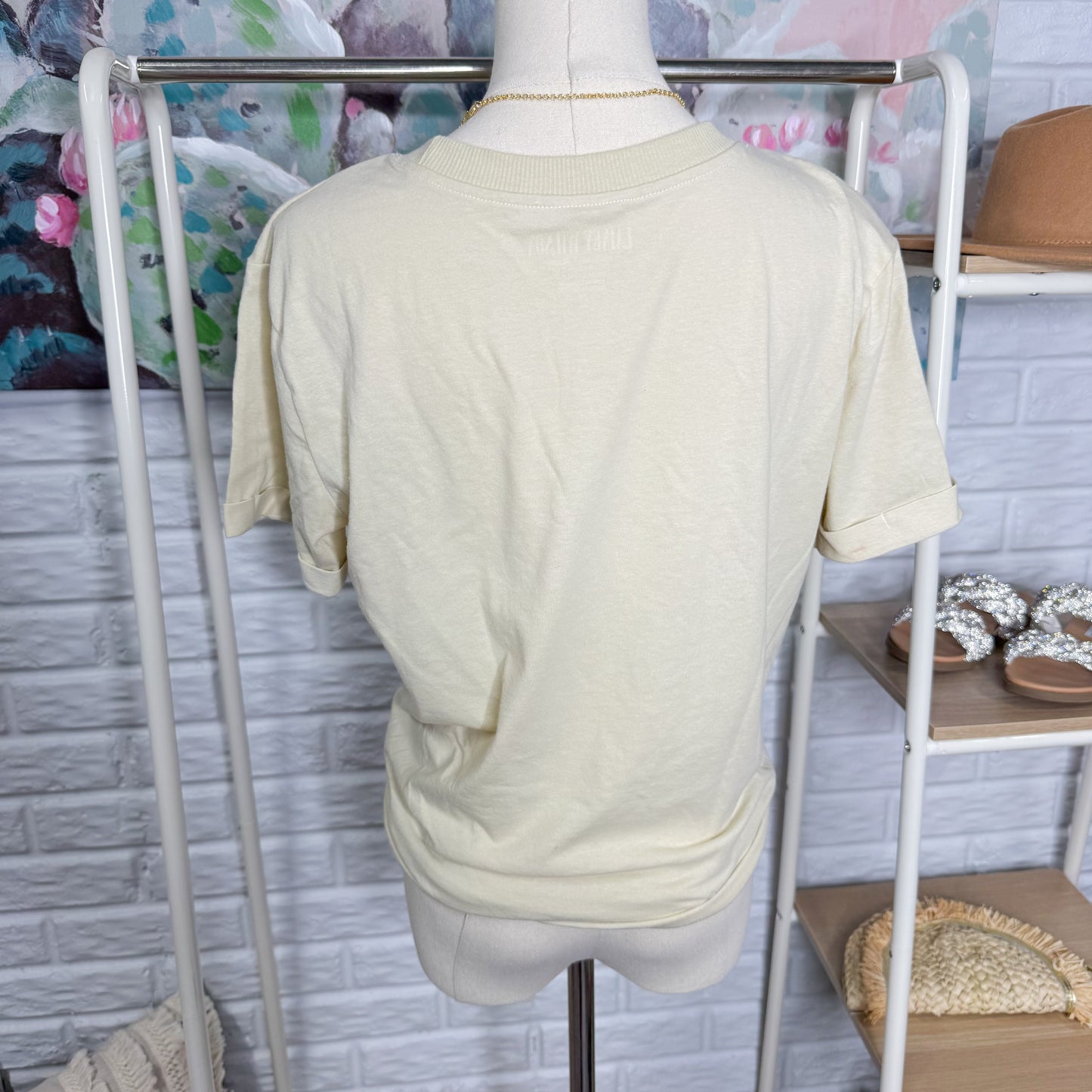Maurice’s Laney Wilson Oversized Graphic Tee (XS)