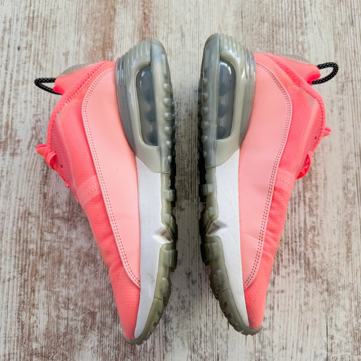 Nike Air Max 2090 Lava Glow Athletic Running Shoes CT7698-600 Sneakers (8.5)