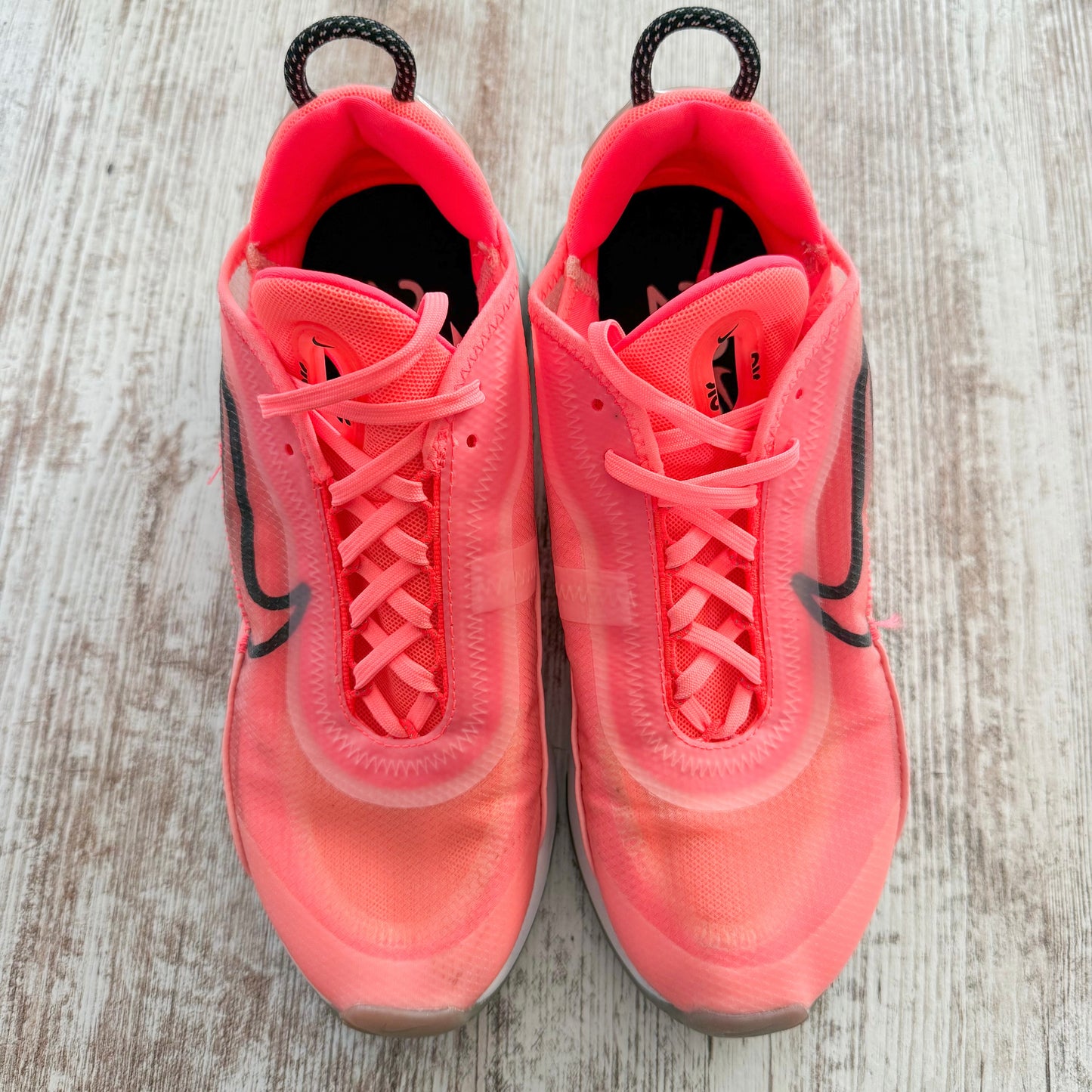 Nike Air Max 2090 Lava Glow Athletic Running Shoes CT7698-600 Sneakers (8.5)