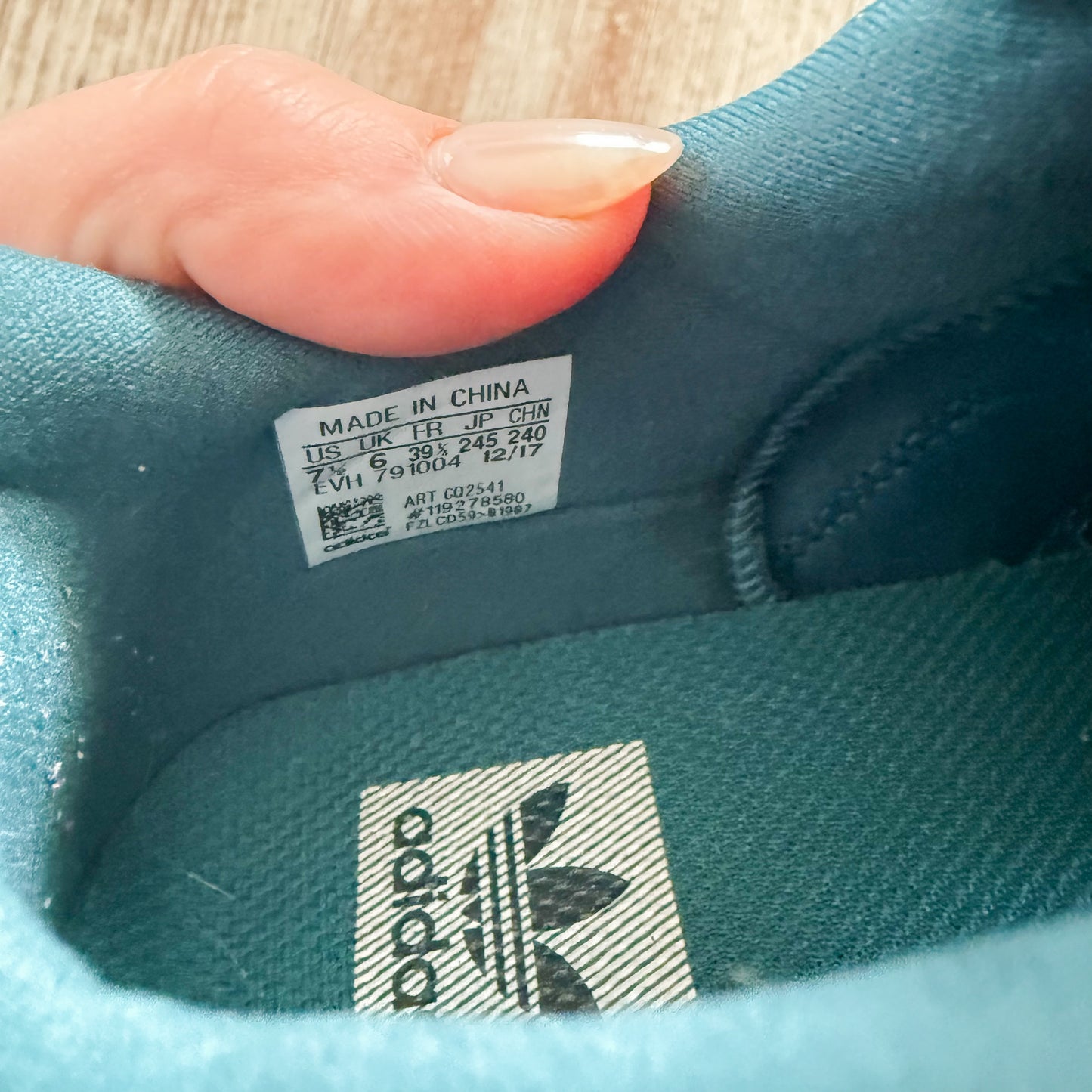 Adidas Prophere Teal Women’s Sneakers 7.5