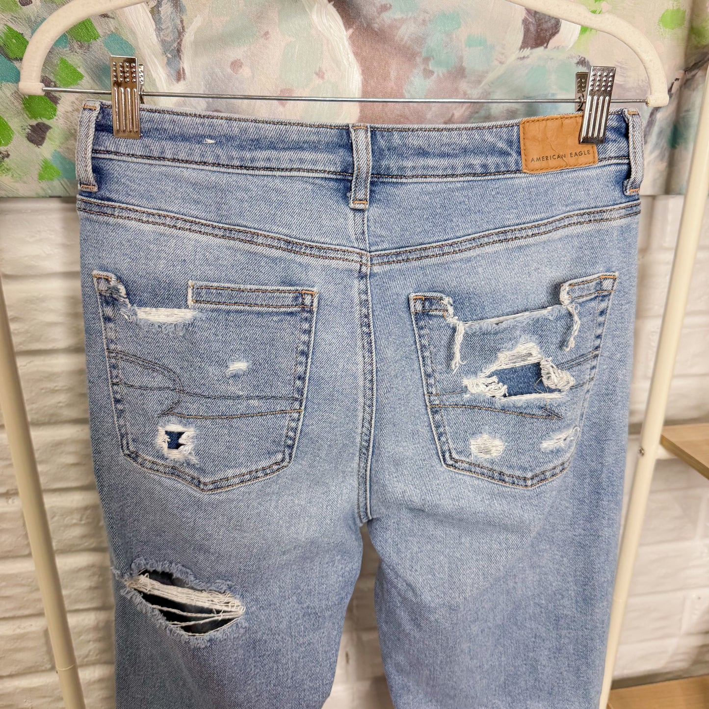 American Eagle Distressed Mom Jeans (4)