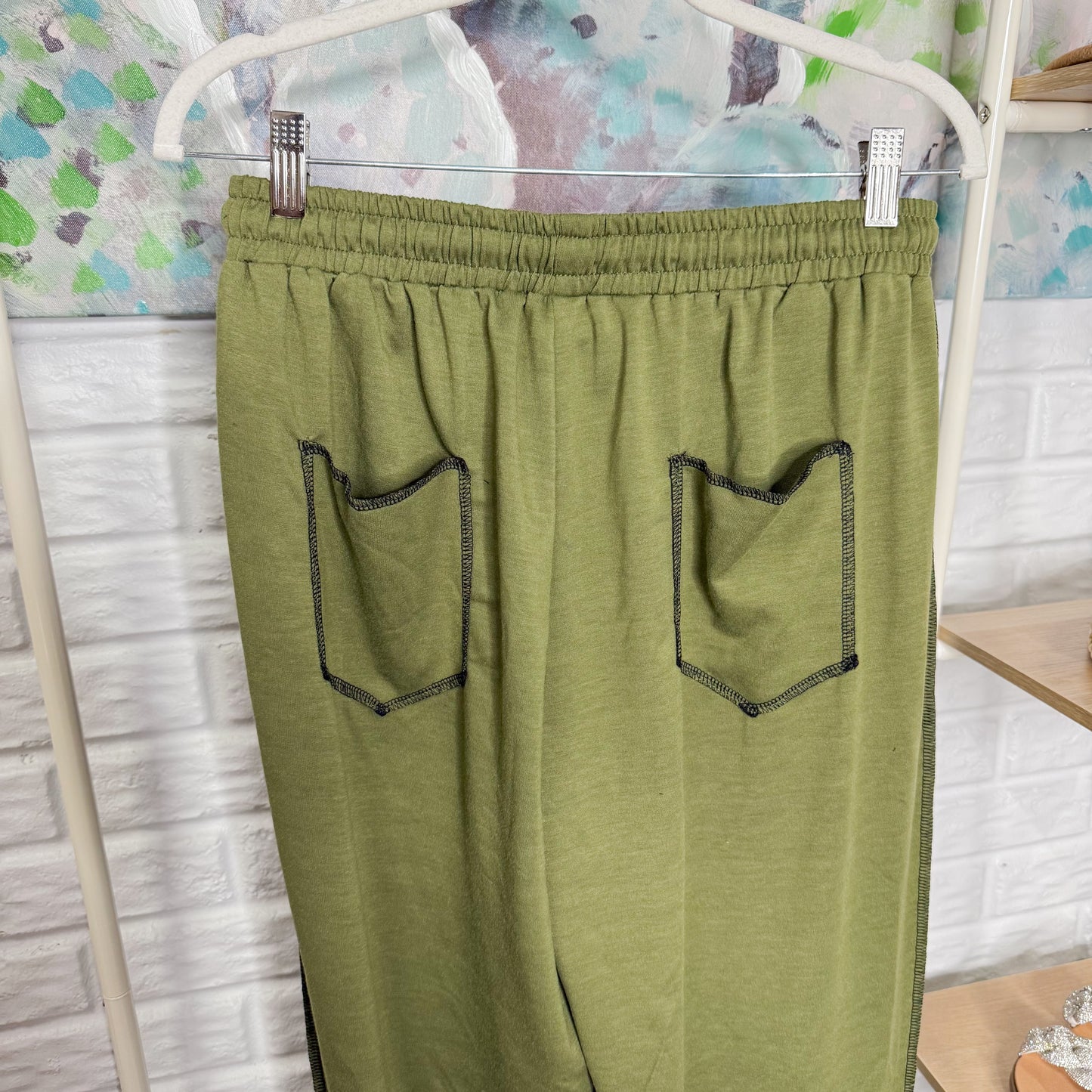 Green Barrel Wide Leg Pants (M)