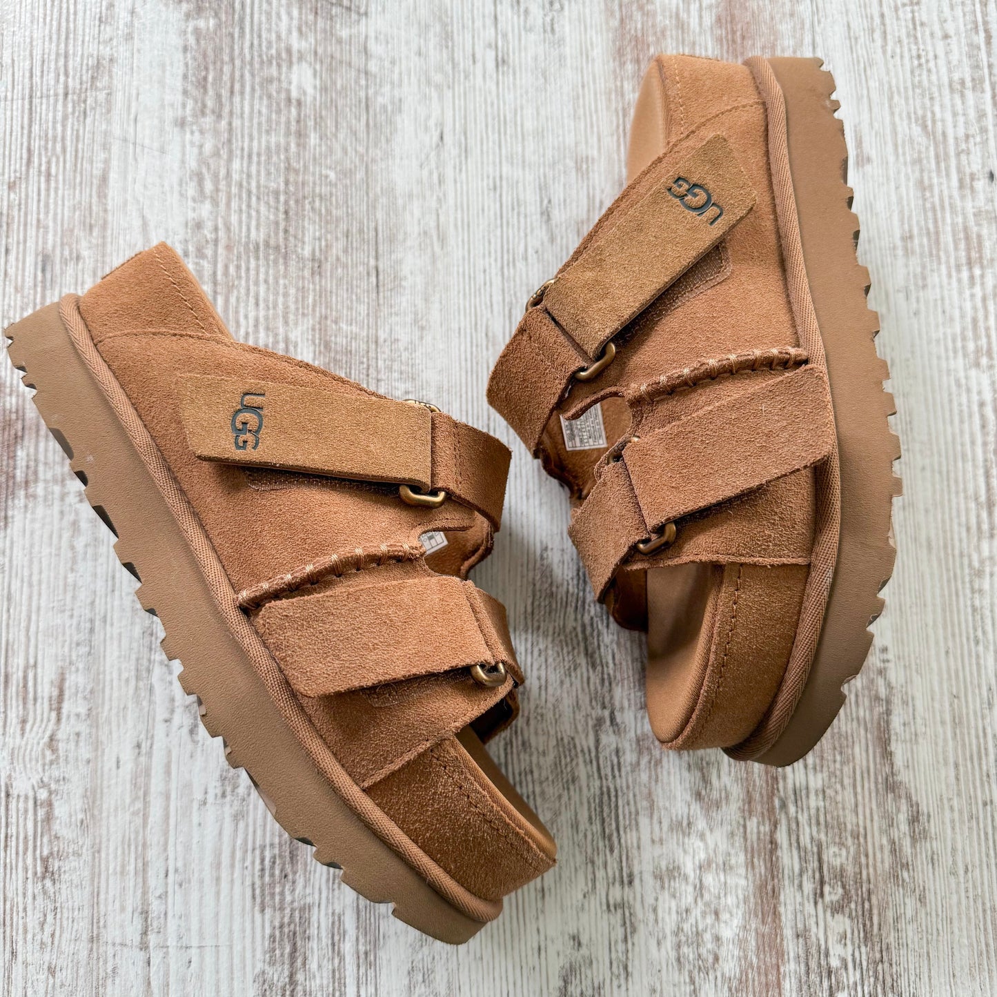 UGG Goldenstar Hi Slide Sandal (6.5)