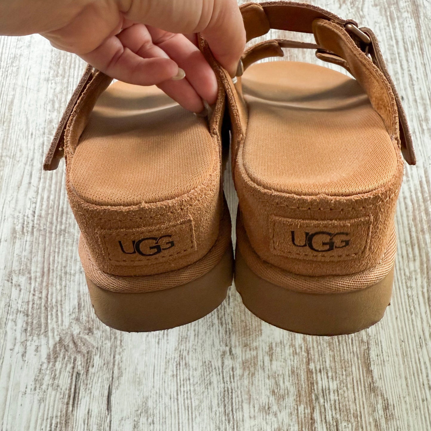 UGG Goldenstar Hi Slide Sandal (6.5)