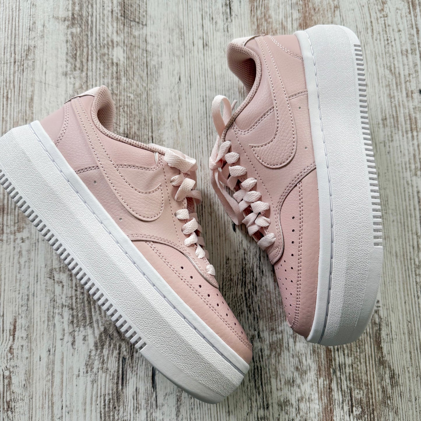 Nike Court Vision Alta Sneakers Pink (6.5)