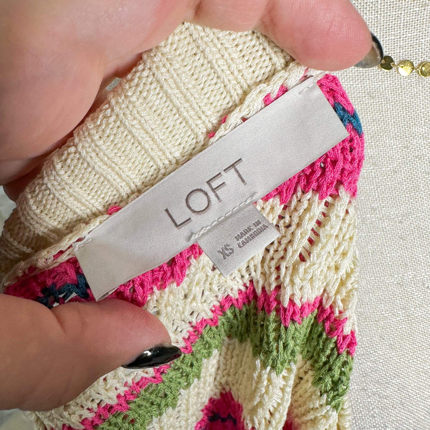 LOFT Textured Stripe V Neck Sweater (XS)