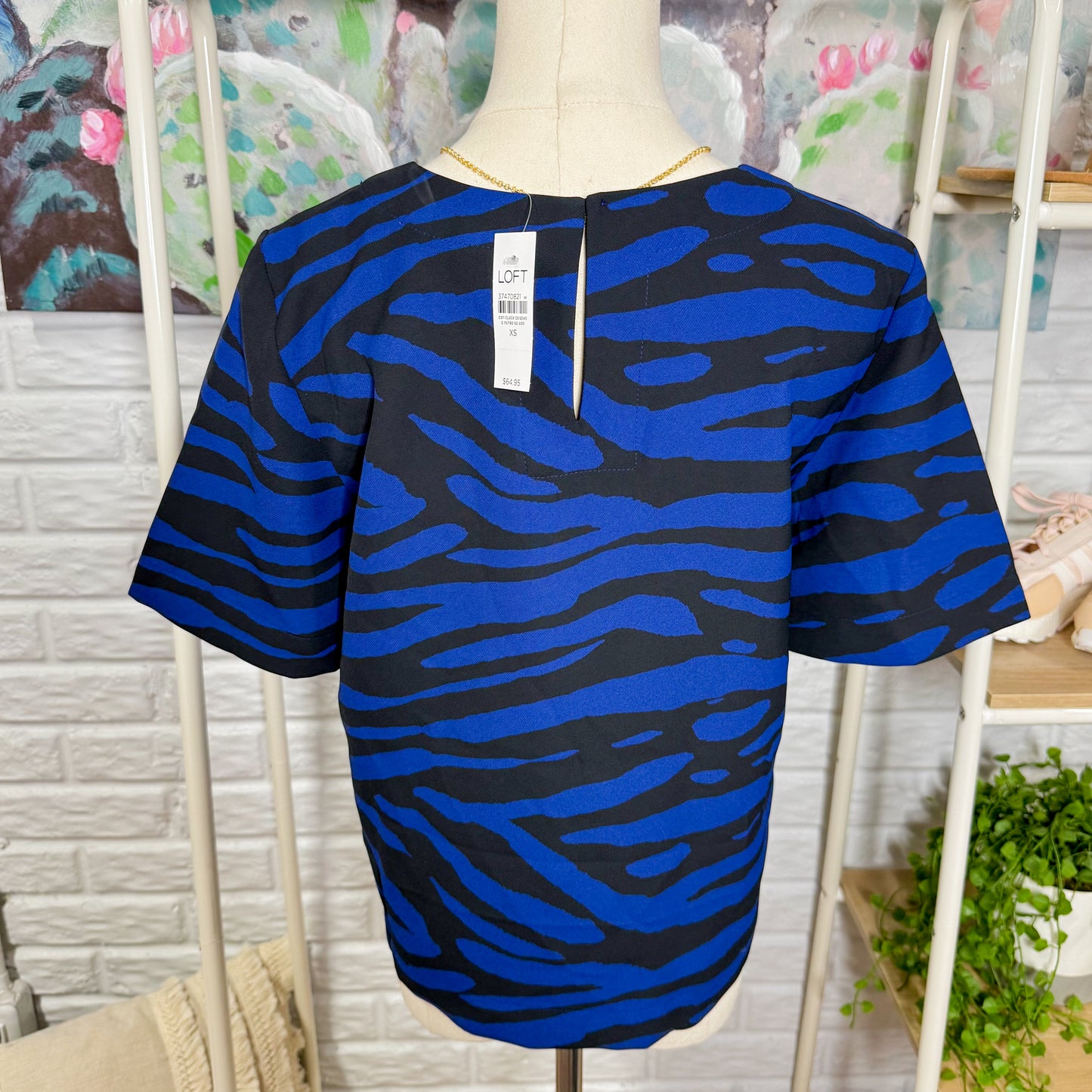 LOFT New Zebra Print Clean Short Sleeve Pocket Top (XS)