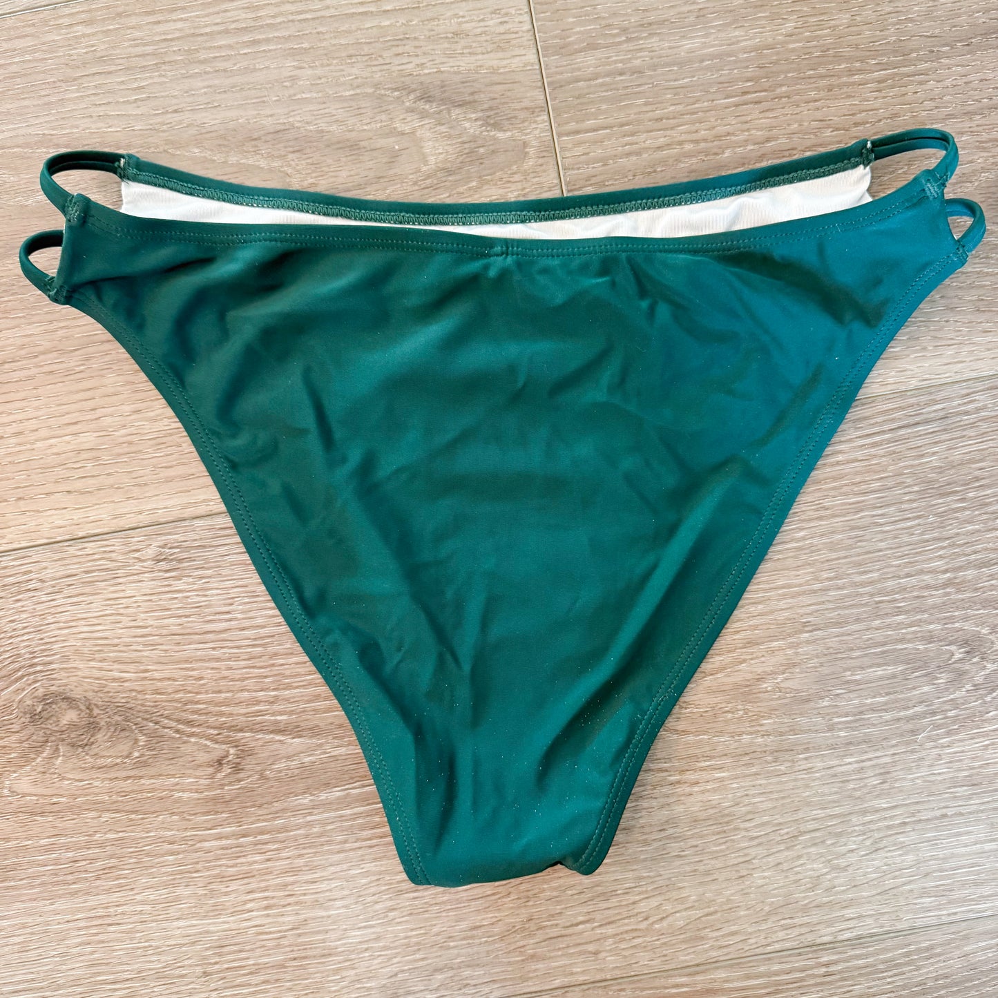 Cupshe Green Beaded Bikini Top & Cutout Cheeky Bottoms Set (M)