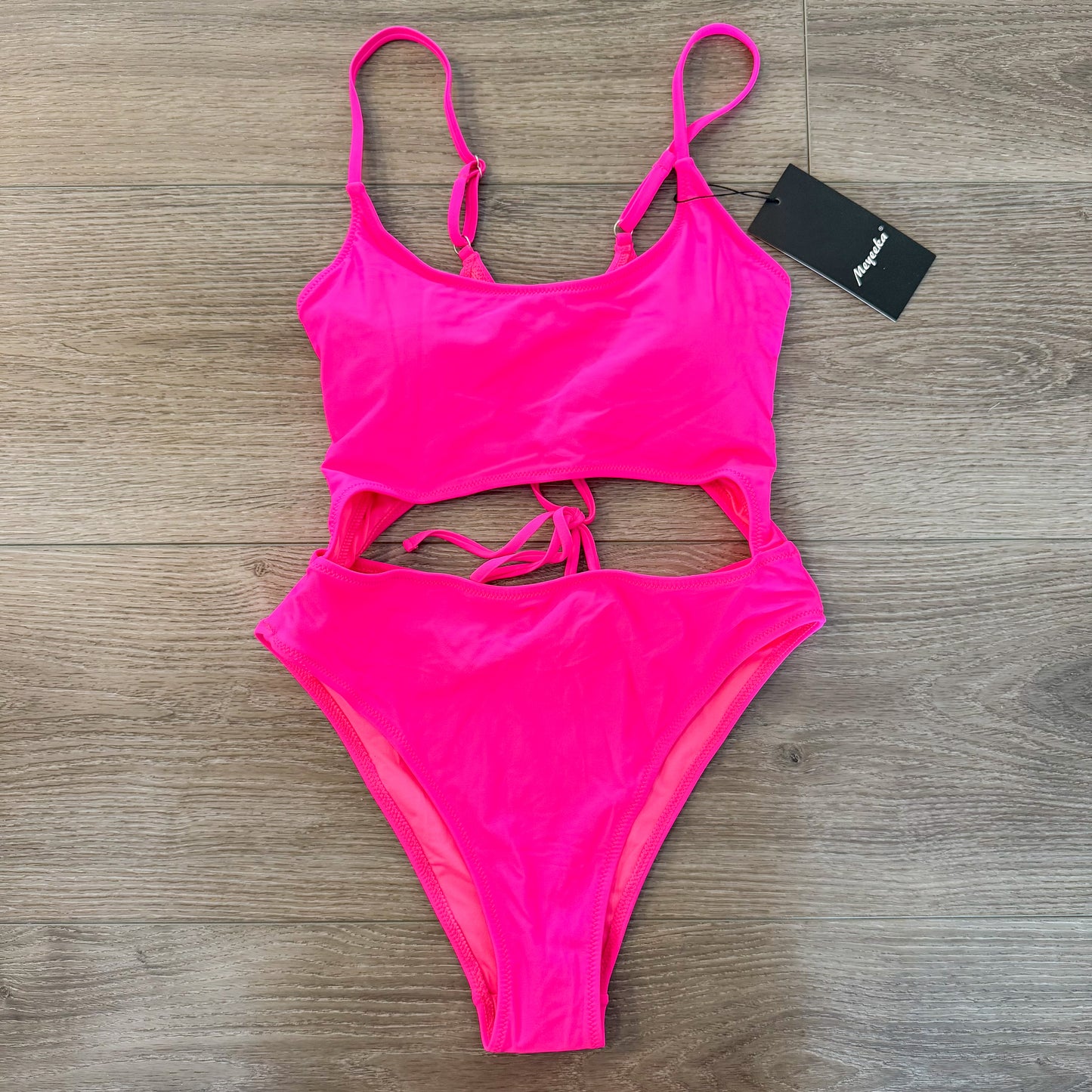 Meyeeka New Pink Cutout One Piece Swimsuit (M)