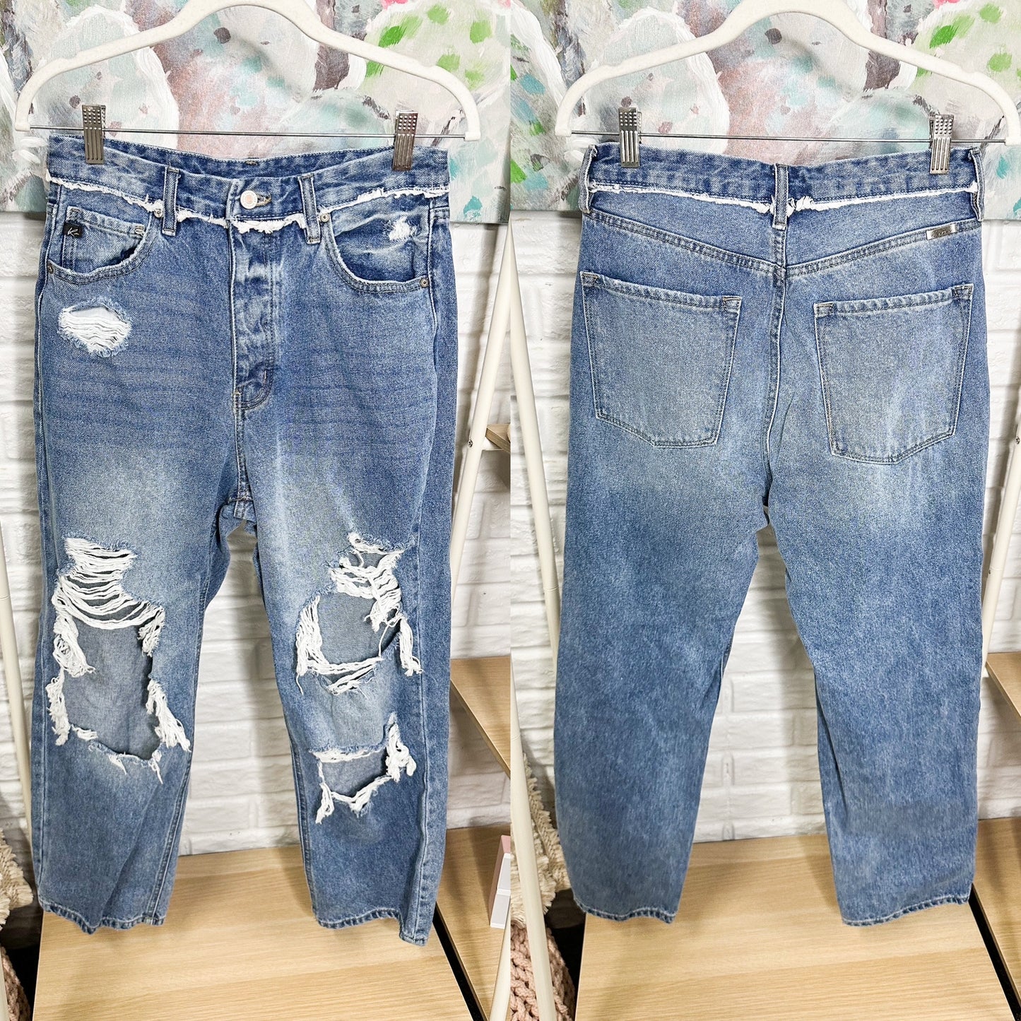 KanCan Distressed Straight Leg High Rise Jeans Size 28