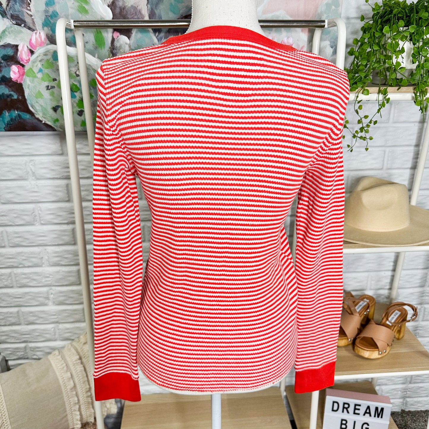 American Eagle Striped Long Sleeve Thermal Top Size Medium