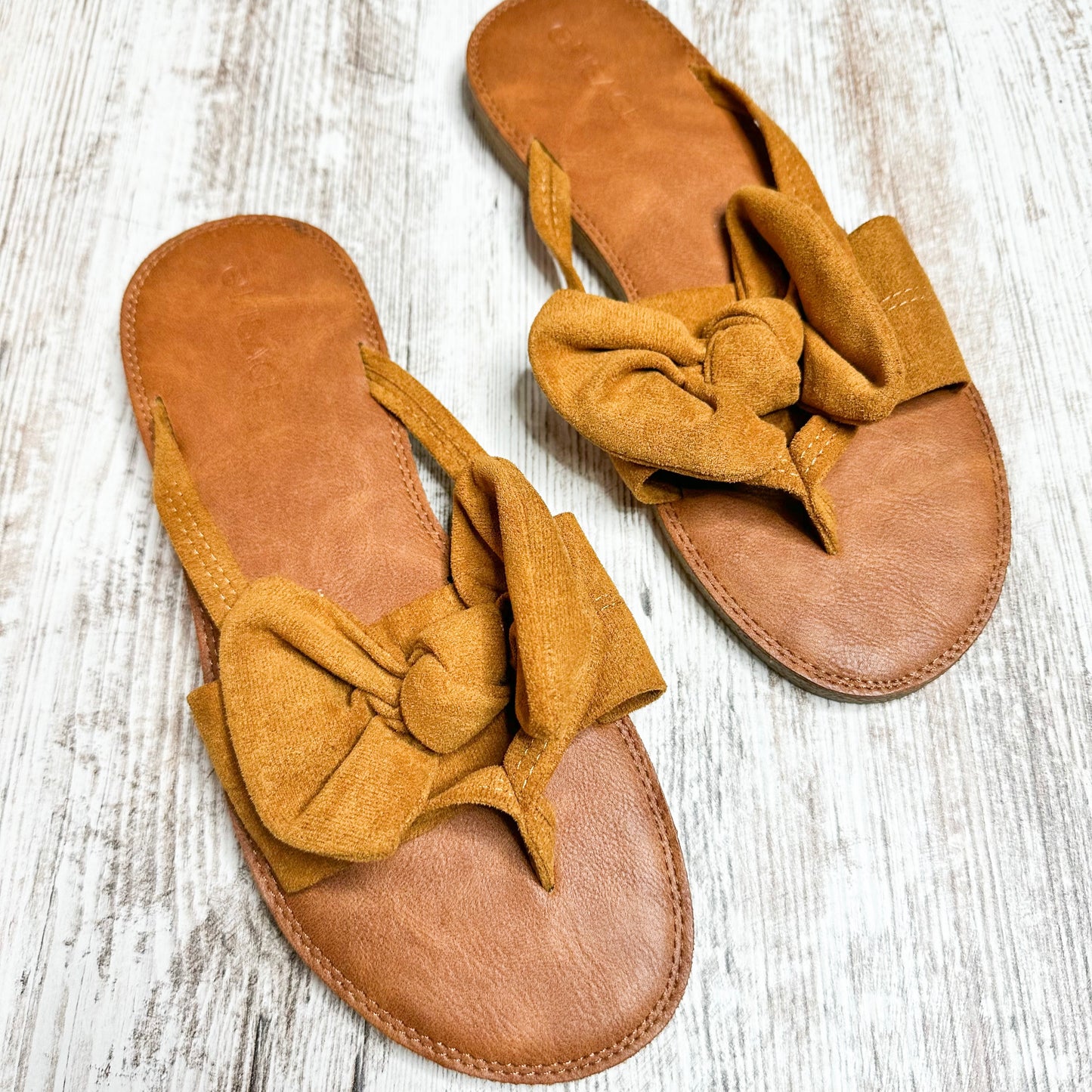 Fisace Brown Bow Sandal Size 9.5