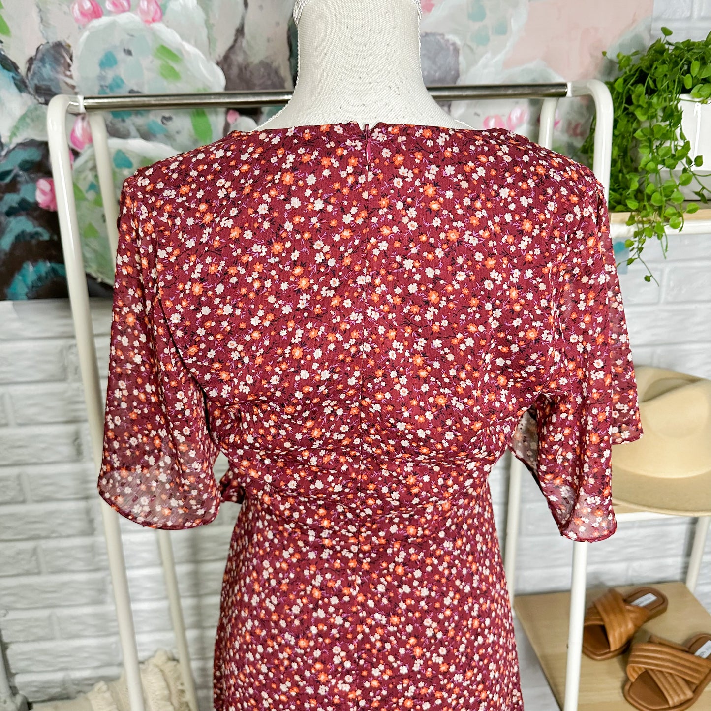 Lulus Good Moments Burgundy Floral Faux Wrap Dress Size Medium