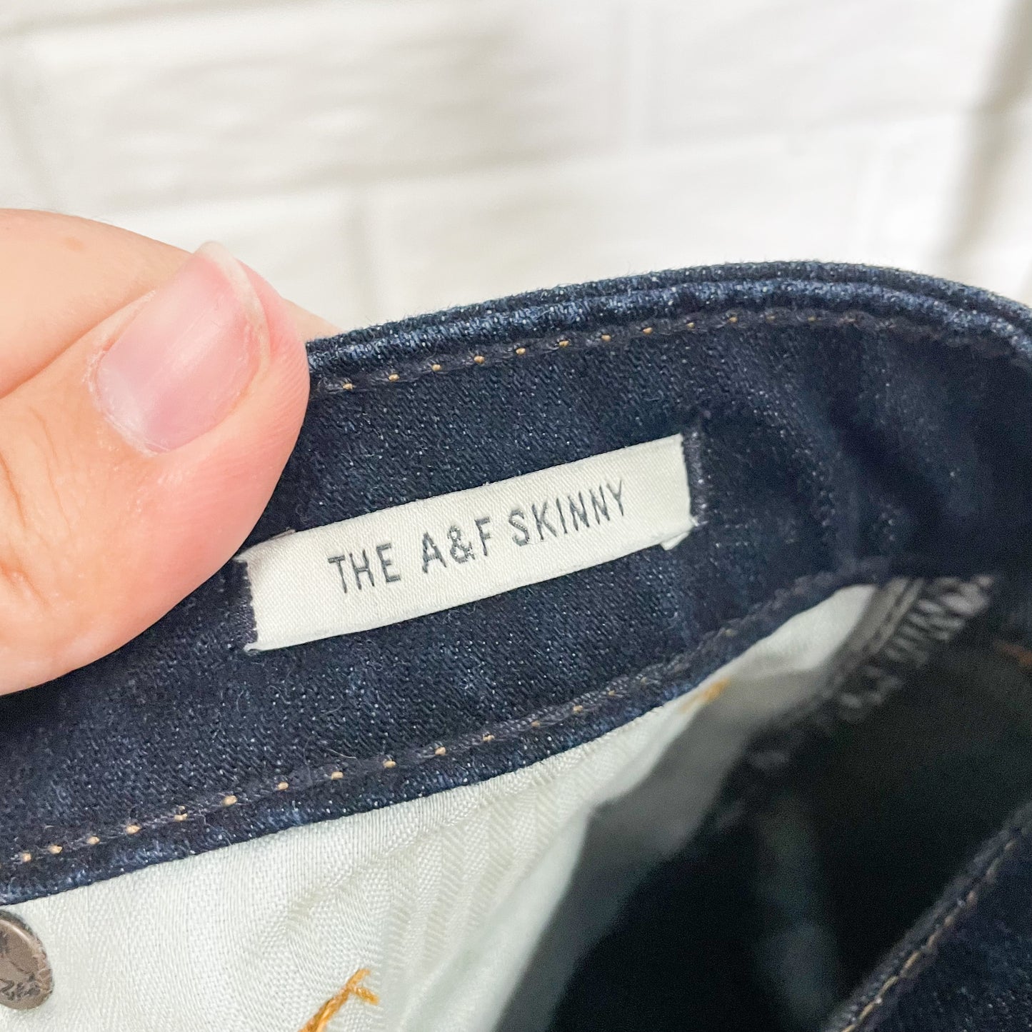 Abercrombie & Fitch The Skinny Dark Wash Jeans Size 8R