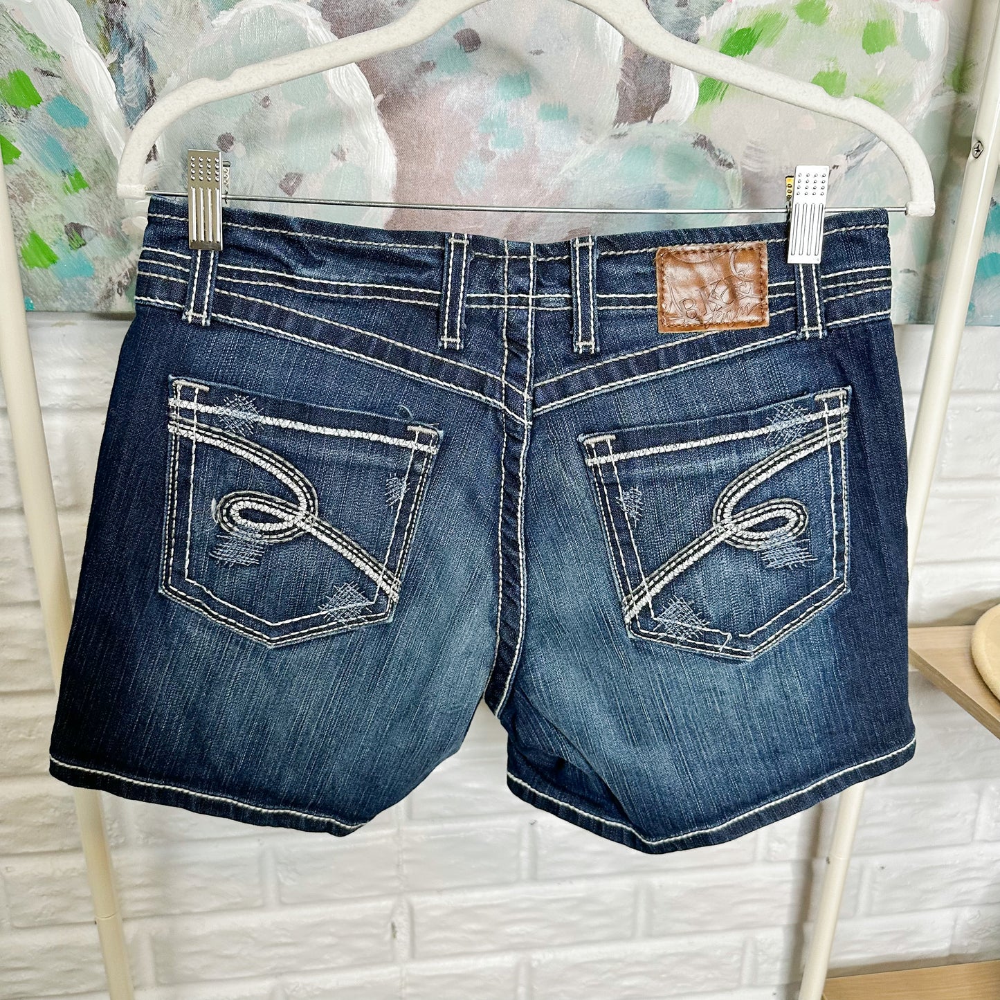 BKE Wendi Dark Wash Shorts Size 29