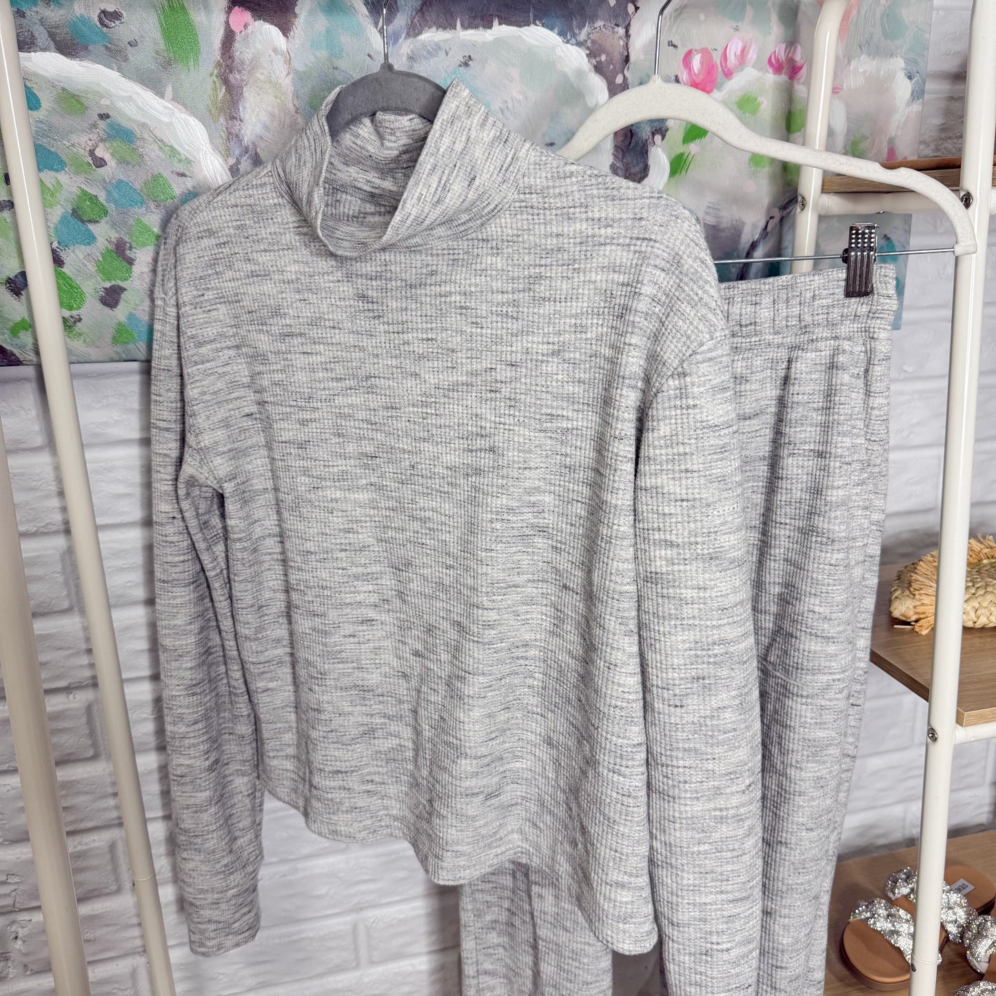 Lou & Grey Jogger Mock Neck Sweater Set (XS) Gray